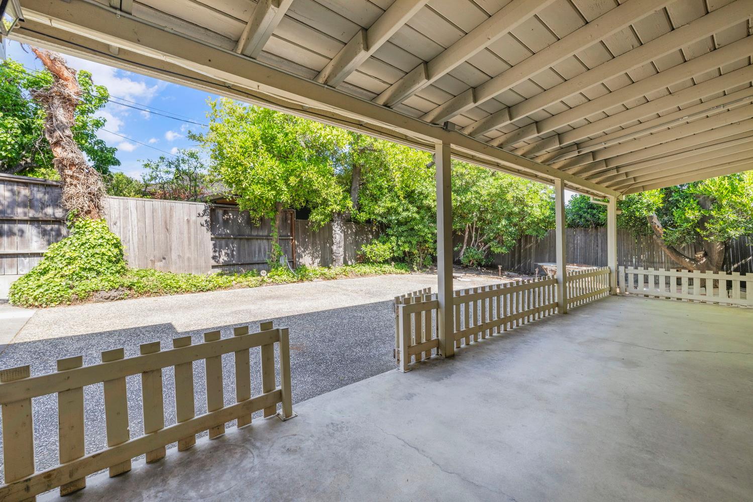 Detail Gallery Image 27 of 34 For 6010 Holstein Way, Sacramento,  CA 95822 - 3 Beds | 2/1 Baths