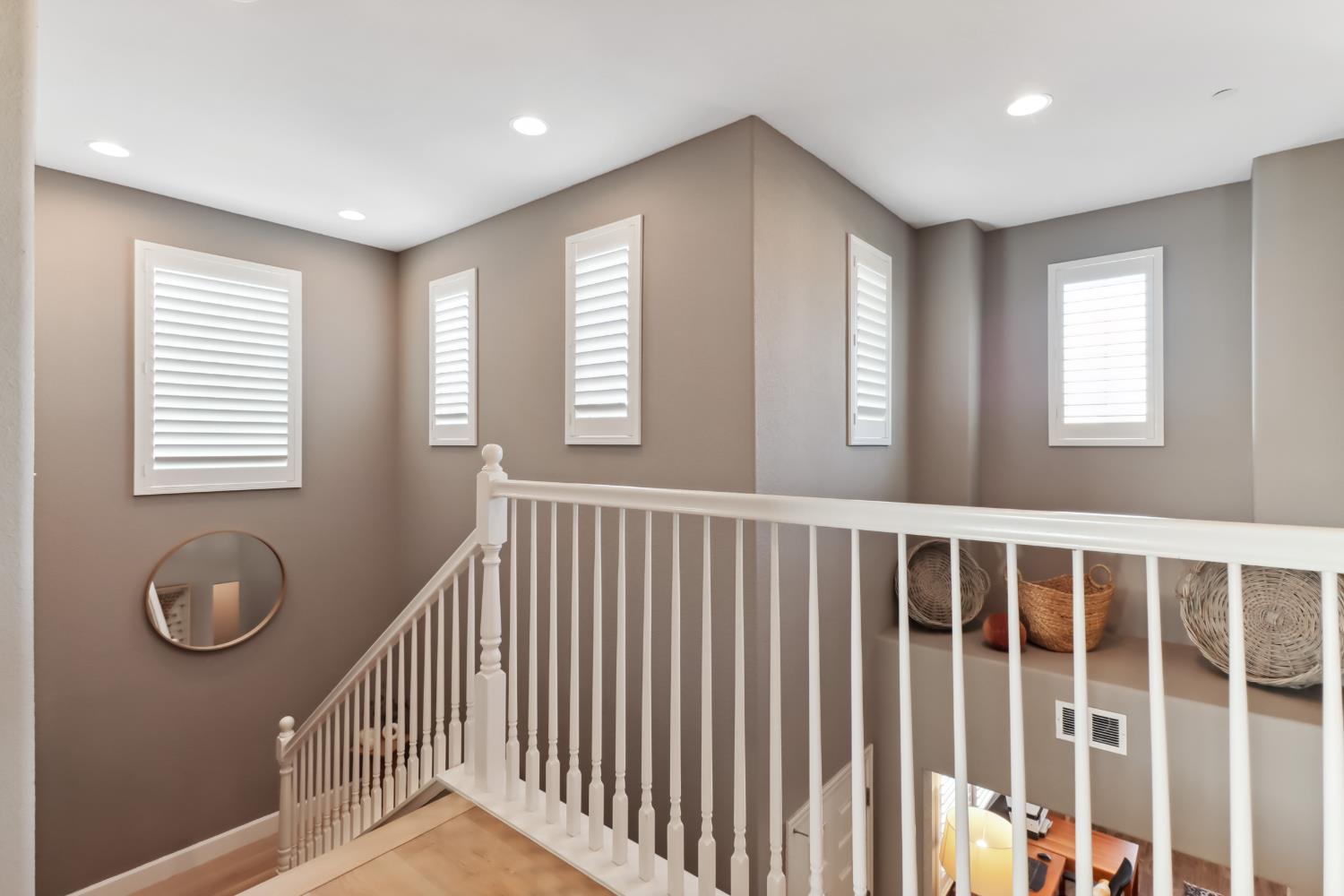 Detail Gallery Image 33 of 69 For 5604 Saratoga Cir, Rocklin,  CA 95765 - 4 Beds | 3/1 Baths