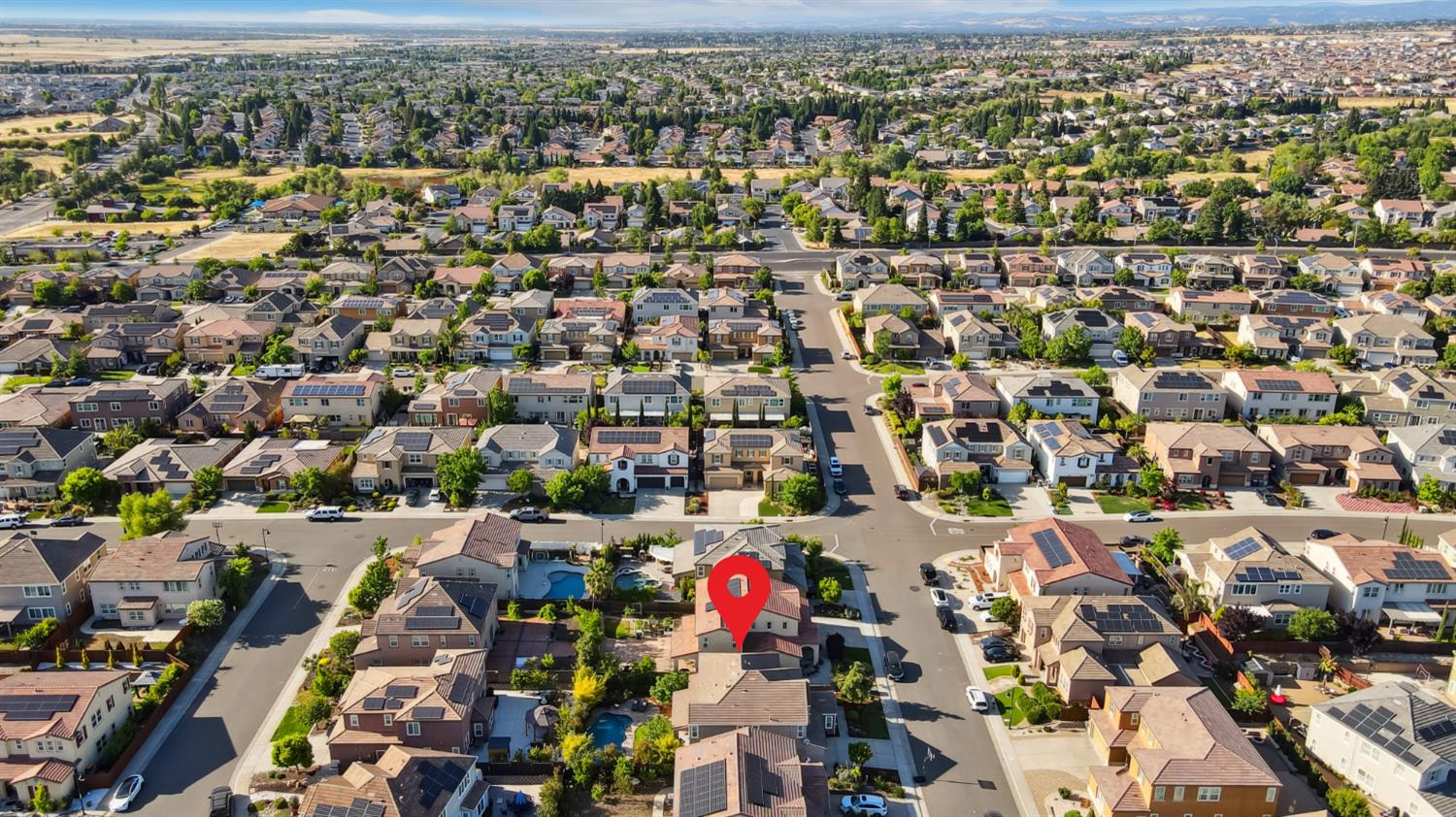 Detail Gallery Image 65 of 69 For 5604 Saratoga Cir, Rocklin,  CA 95765 - 4 Beds | 3/1 Baths