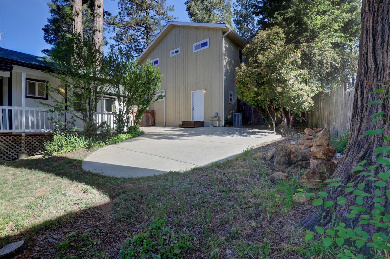 Detail Gallery Image 28 of 62 For 347 E Maryland Dr, Grass Valley,  CA 95945 - 2 Beds | 2 Baths