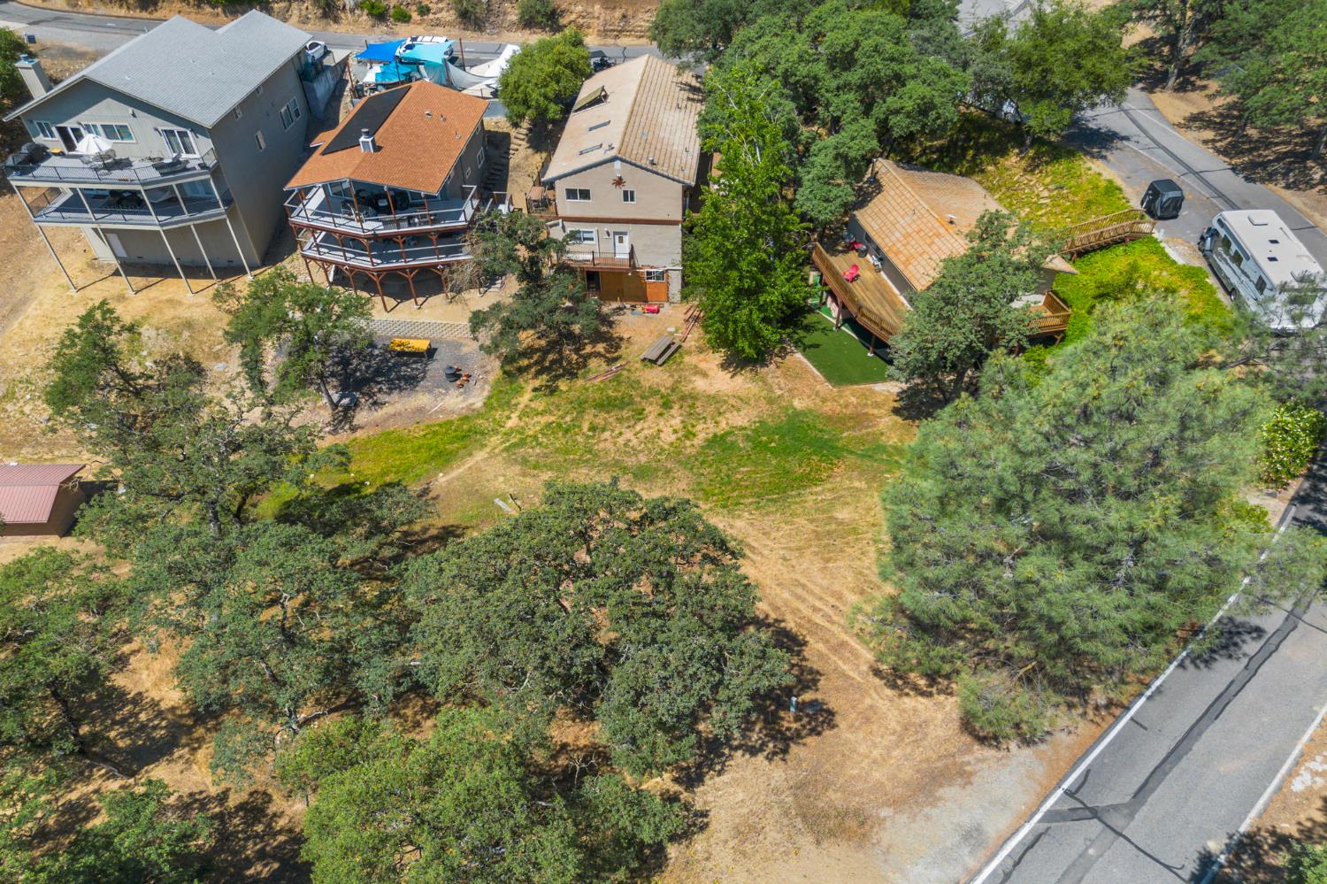 Detail Gallery Image 2 of 13 For 263 Thomson Ln, Copperopolis,  CA 95228 - – Beds | – Baths