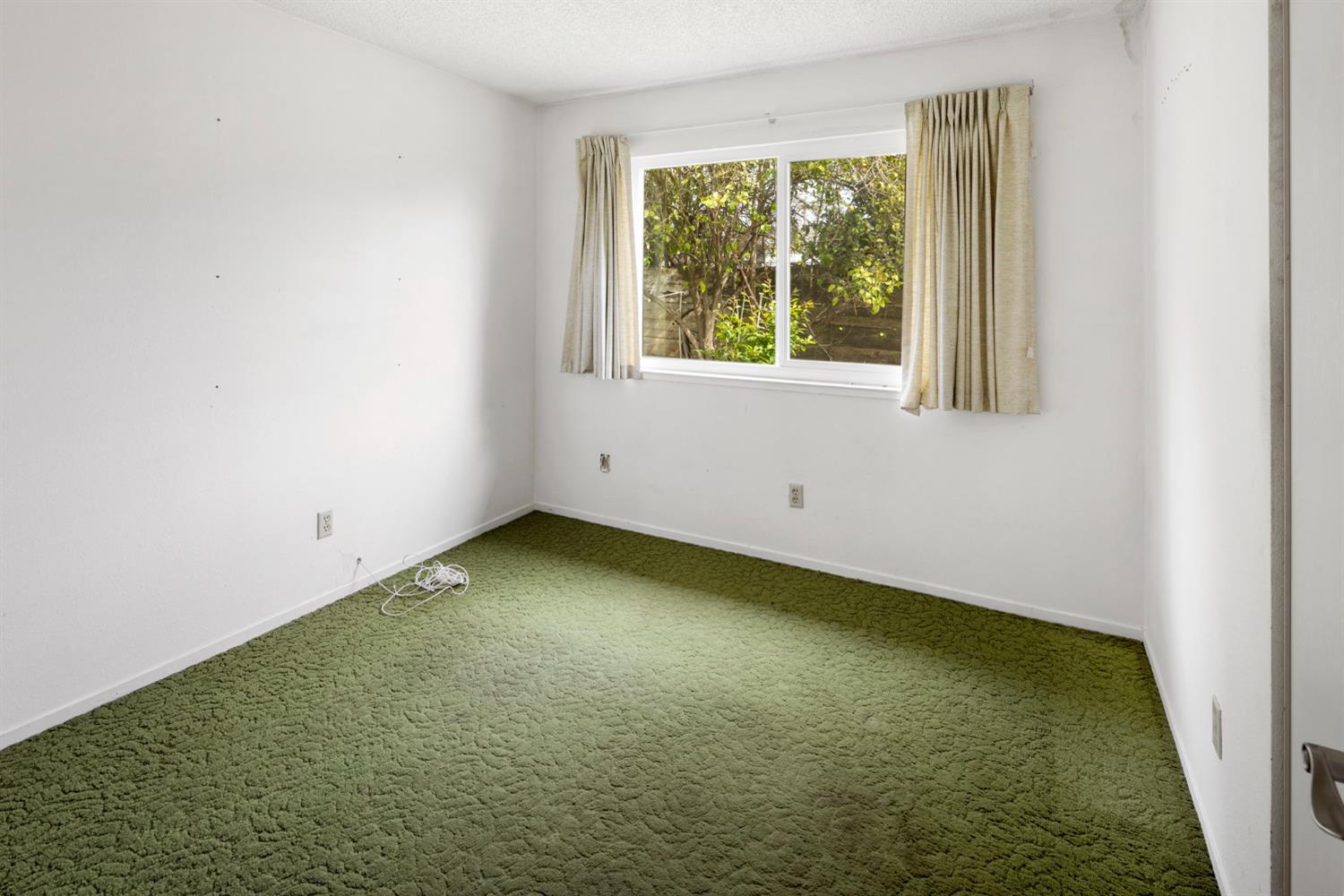 Detail Gallery Image 22 of 35 For 7044 Westchester Way, Citrus Heights,  CA 95621 - 4 Beds | 2 Baths
