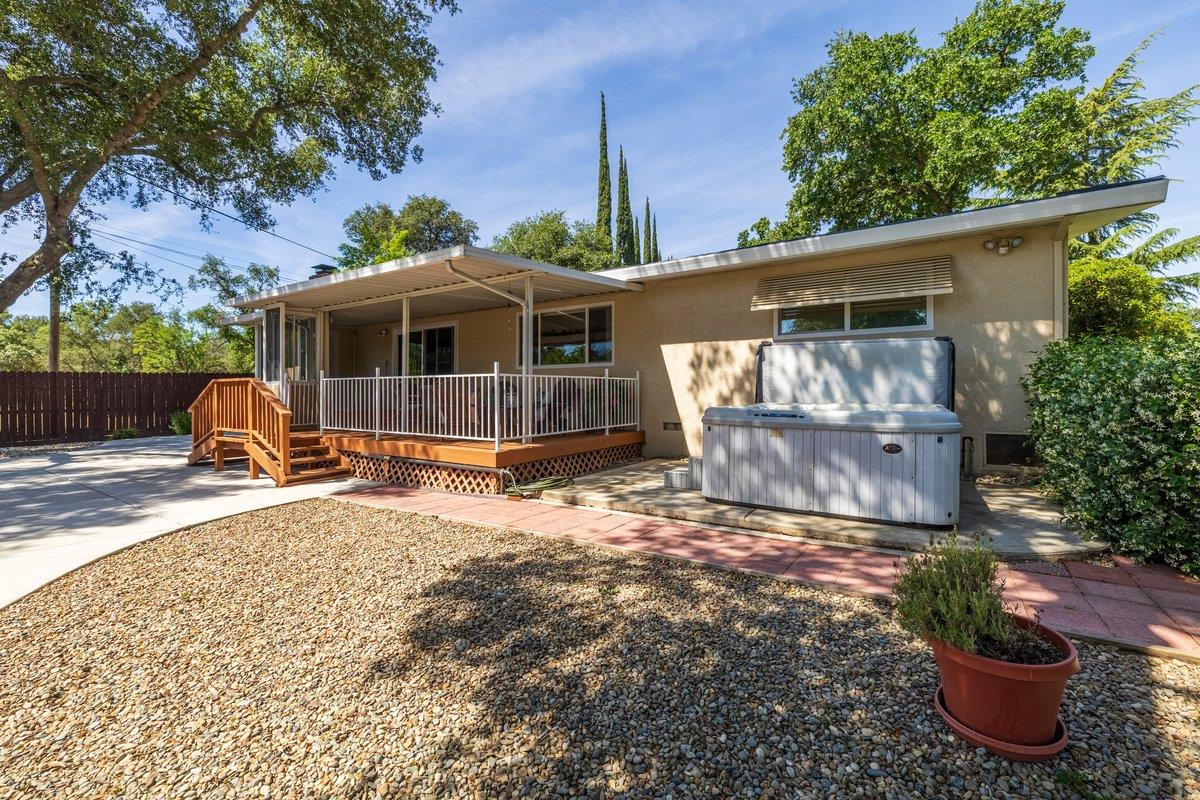 Detail Gallery Image 10 of 56 For 4325 Dias Ln, Loomis,  CA 95650 - 3 Beds | 2 Baths