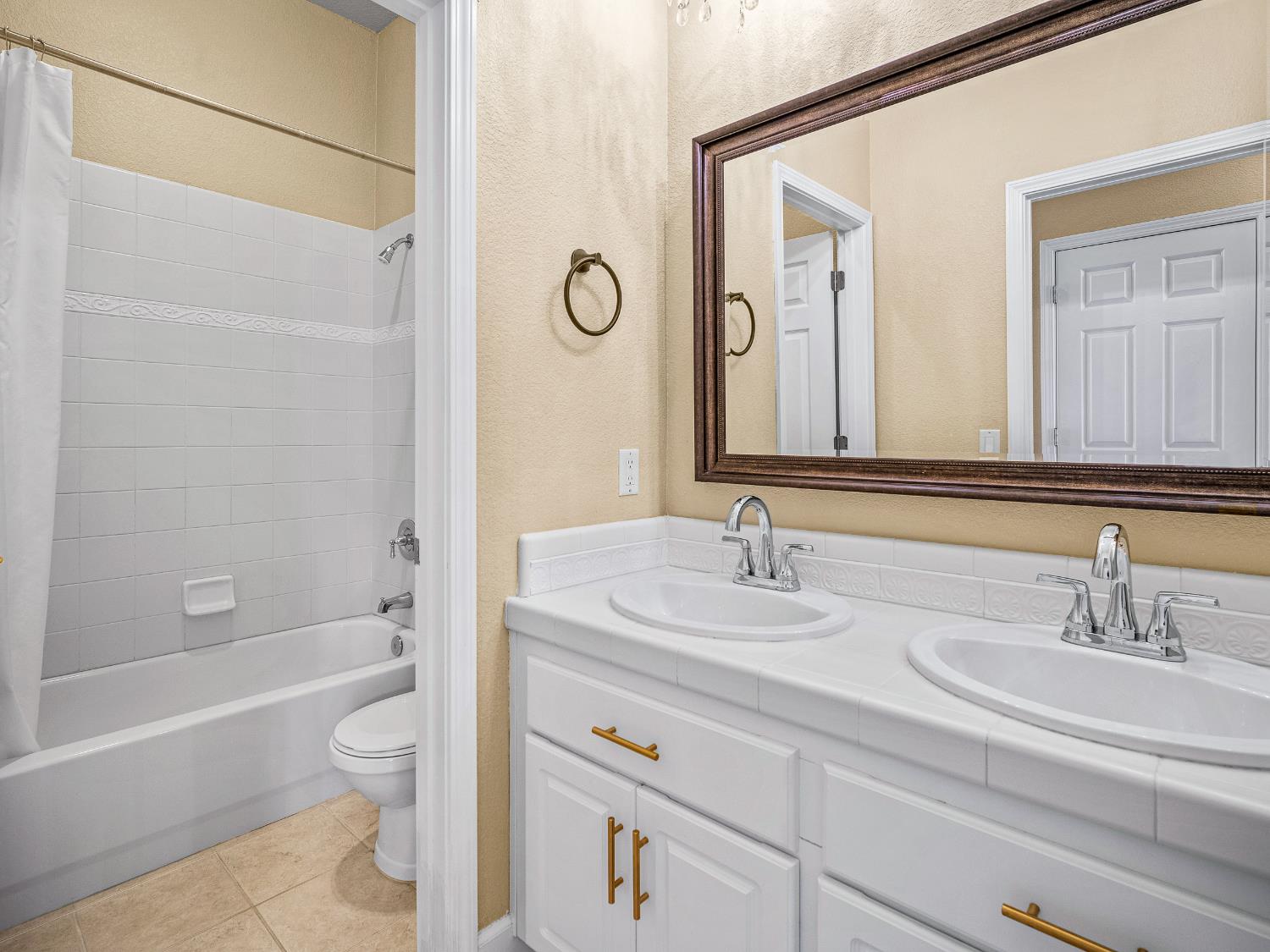 Detail Gallery Image 25 of 61 For 15325 Murieta South Pkwy, Rancho Murieta,  CA 95683 - 3 Beds | 2 Baths