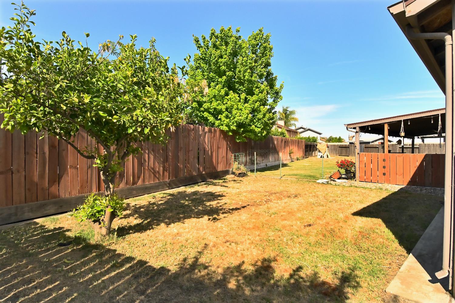 Detail Gallery Image 22 of 28 For 2045 Pajaro Ct, Livingston,  CA 95334 - 3 Beds | 2 Baths