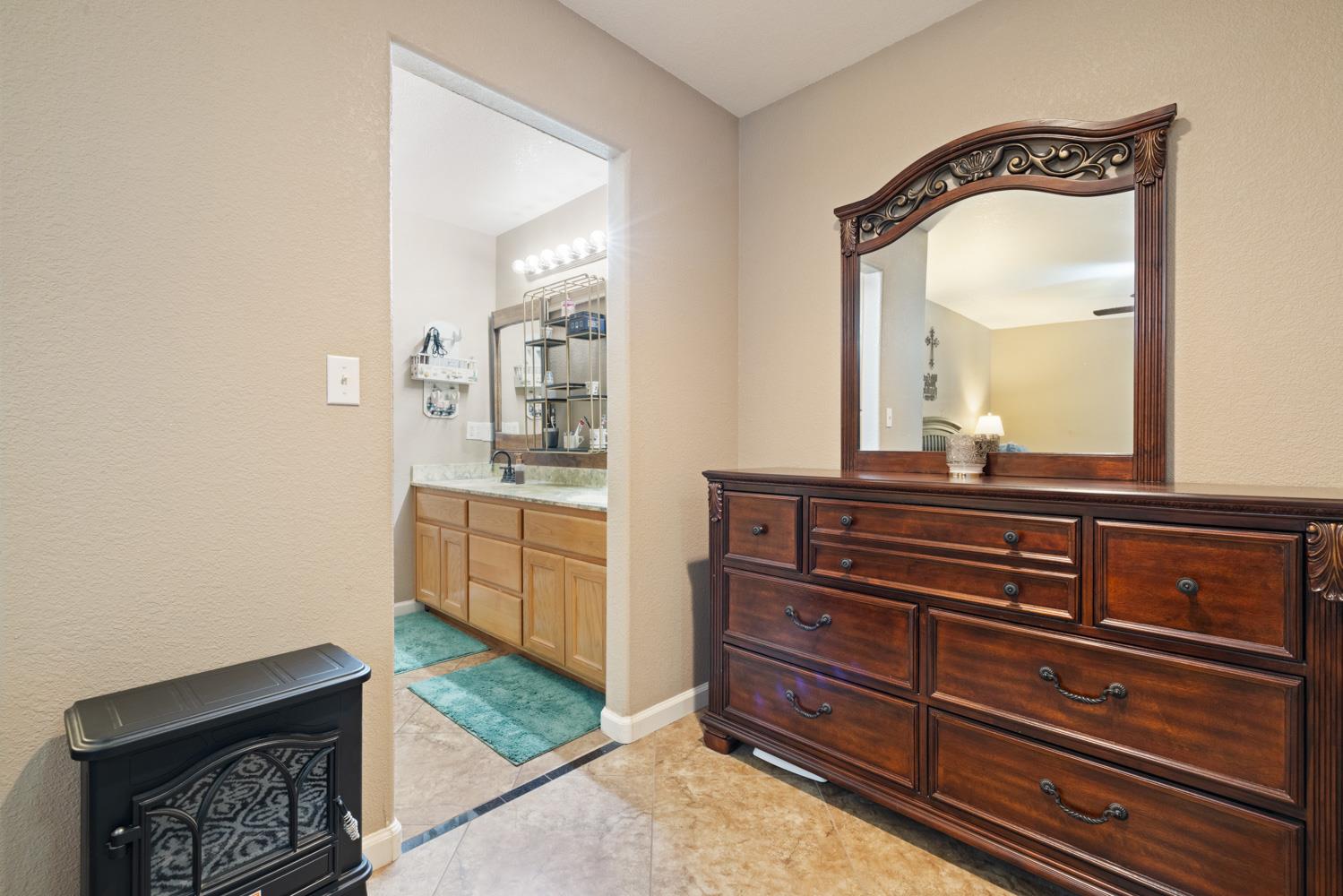 Detail Gallery Image 25 of 54 For 12777 Bonnie Brae, Waterford,  CA 95386 - 4 Beds | 3 Baths