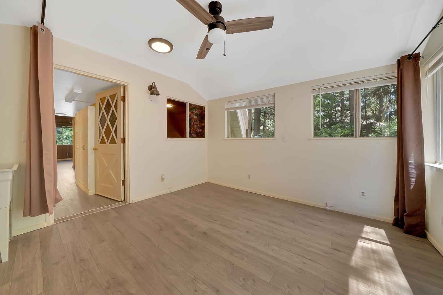 Detail Gallery Image 34 of 40 For 26916 Silver Dr, Pioneer,  CA 95666 - 2 Beds | 1 Baths