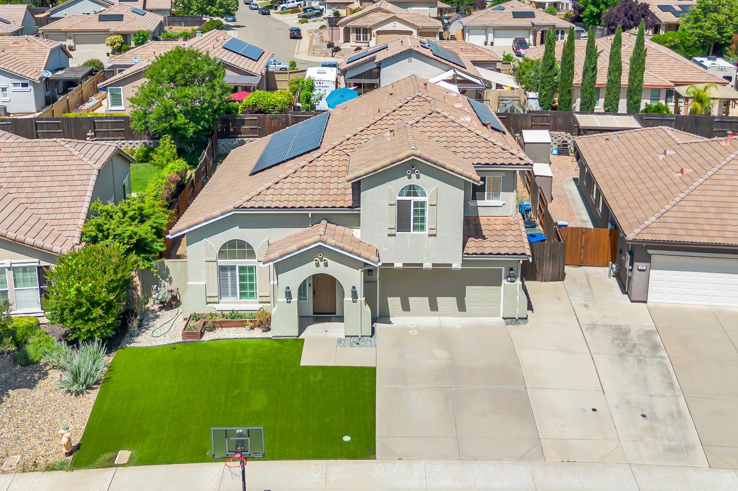 Detail Gallery Image 2 of 64 For 353 Eagle Dr, Ione,  CA 95640 - 5 Beds | 3 Baths