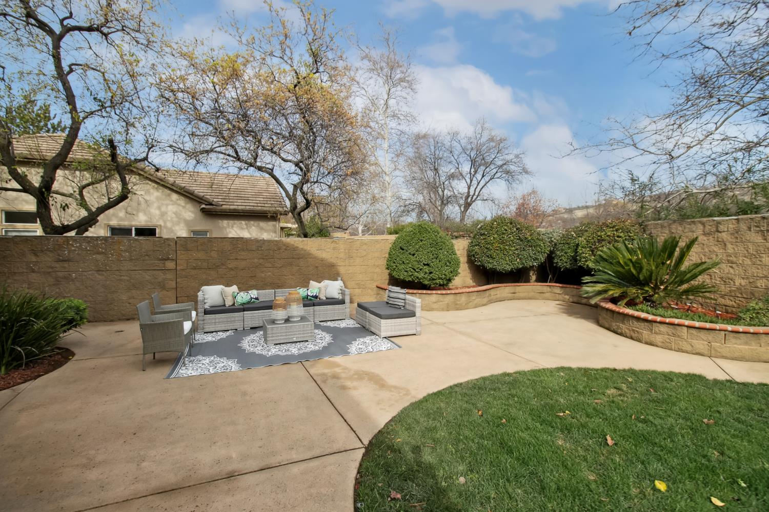 Detail Gallery Image 48 of 52 For 4001 Ironwood Dr, El Dorado Hills,  CA 95762 - 5 Beds | 3 Baths
