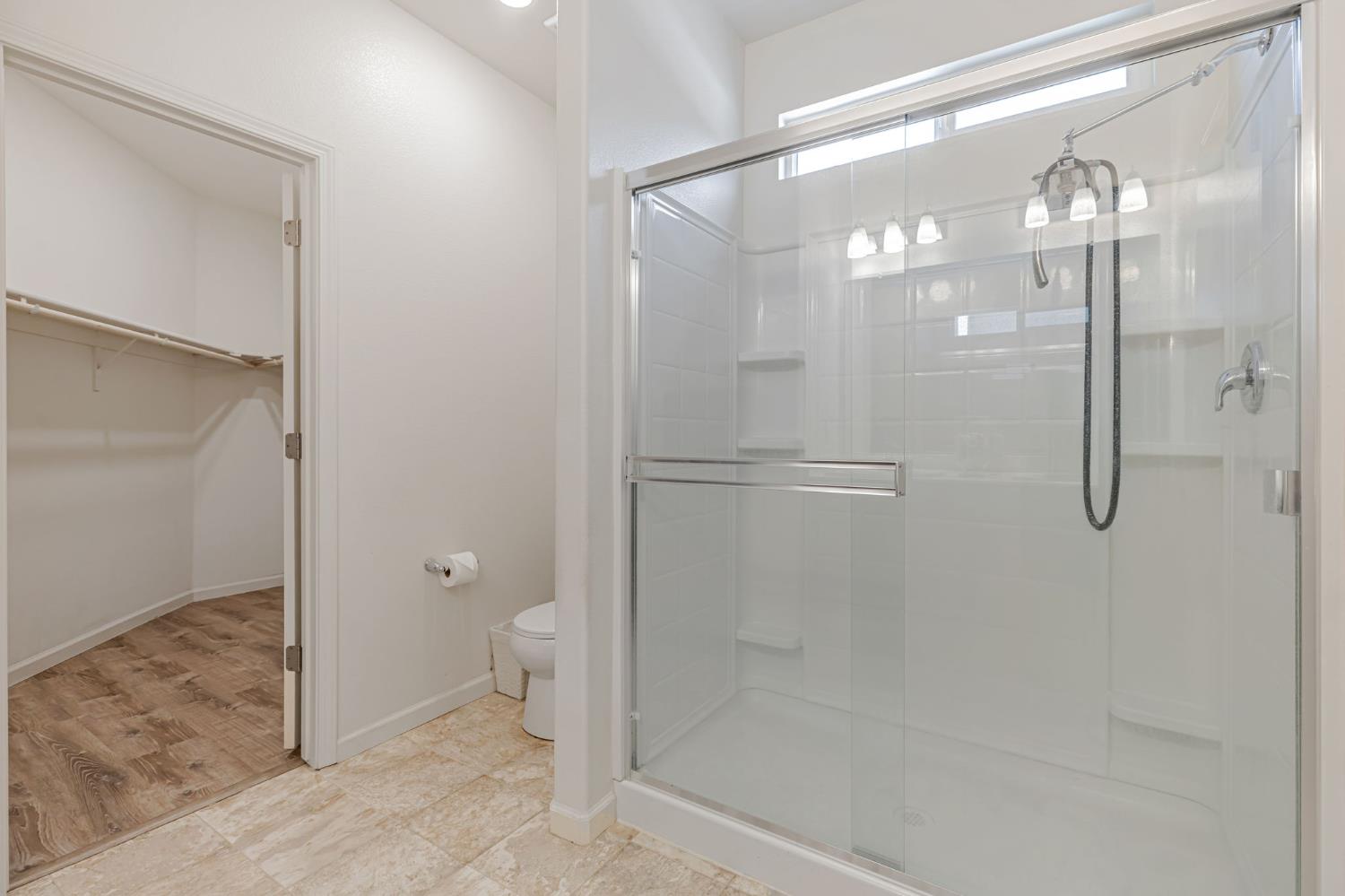 Detail Gallery Image 27 of 48 For 4630 Ocean Ln, Elk Grove,  CA 95757 - 2 Beds | 2 Baths