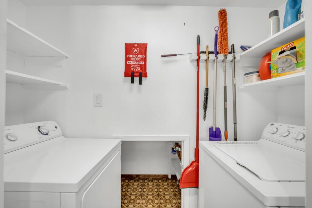 Detail Gallery Image 16 of 33 For 5628 Spyglass Lane, Citrus Heights,  CA 95610 - 3 Beds | 2/1 Baths