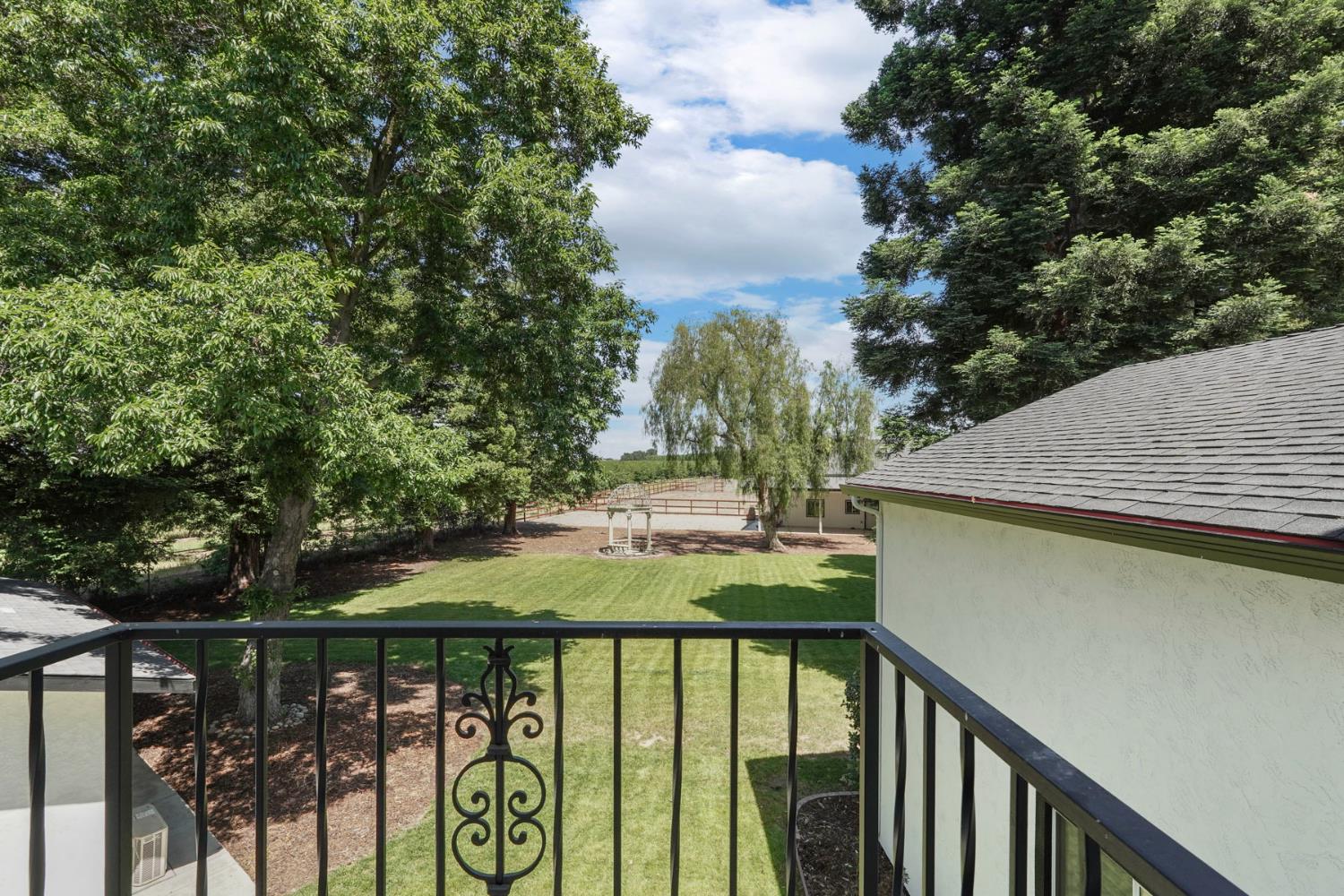 Detail Gallery Image 52 of 95 For 7149 E Eight Mile Rd, Stockton,  CA 95212 - 5 Beds | 5/1 Baths