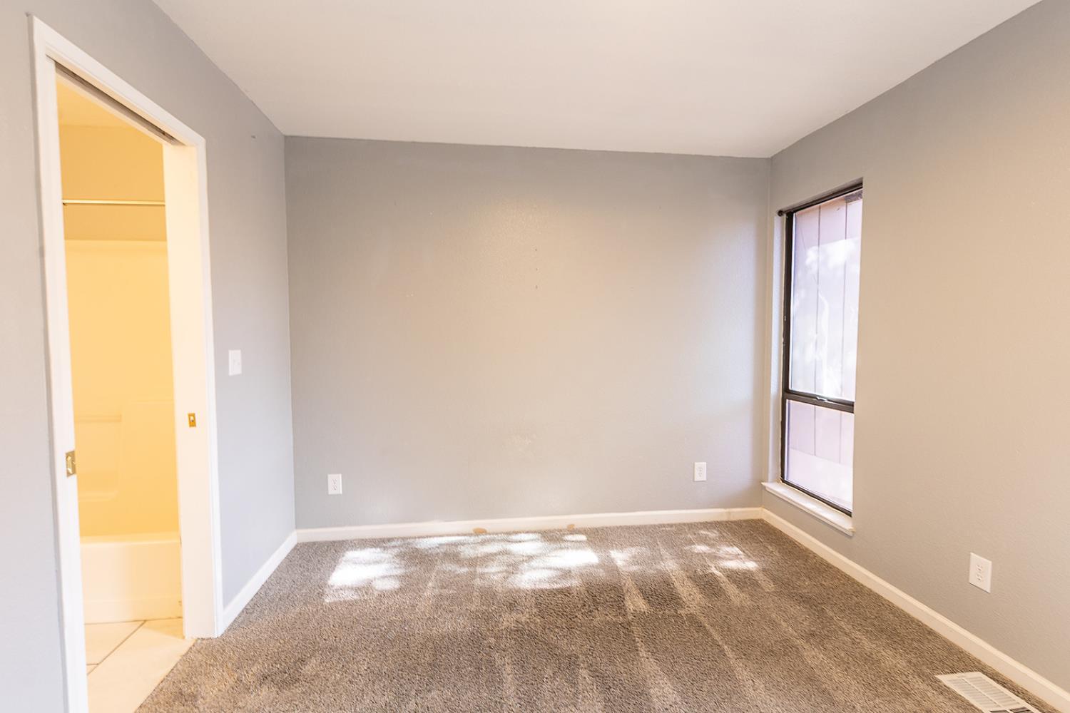 Detail Gallery Image 29 of 32 For 4029 Dale Rd #D,  Modesto,  CA 95356 - 2 Beds | 2/1 Baths