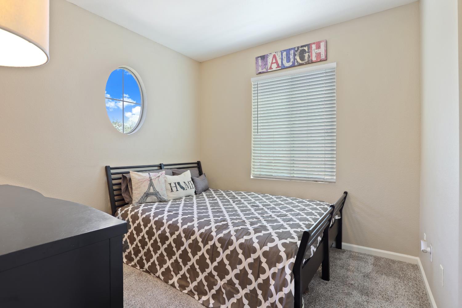 Detail Gallery Image 24 of 39 For 4275 Tropaz Ln, Tracy,  CA 95377 - 3 Beds | 2/1 Baths