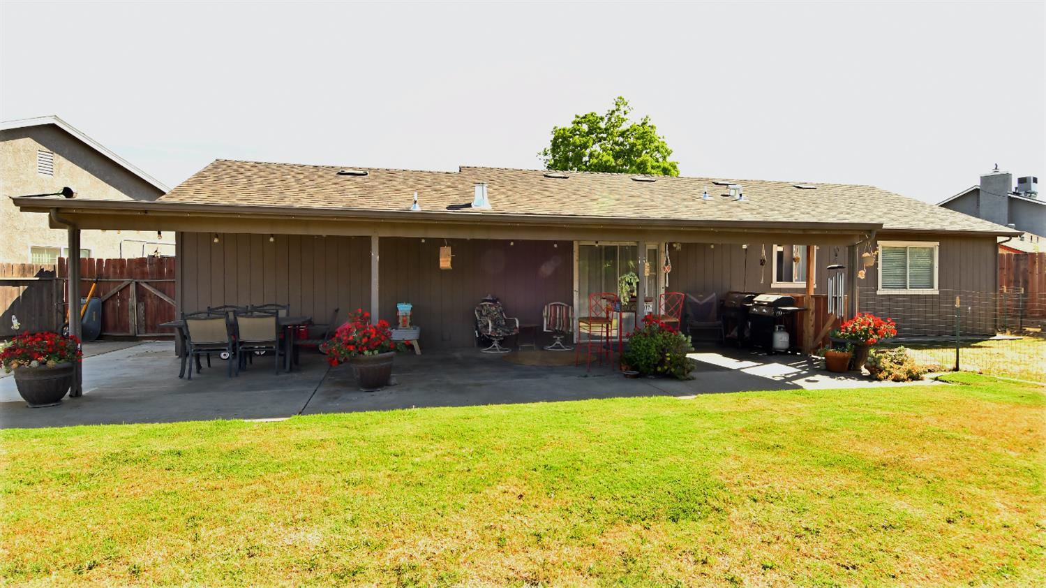 Detail Gallery Image 21 of 28 For 2045 Pajaro Ct, Livingston,  CA 95334 - 3 Beds | 2 Baths