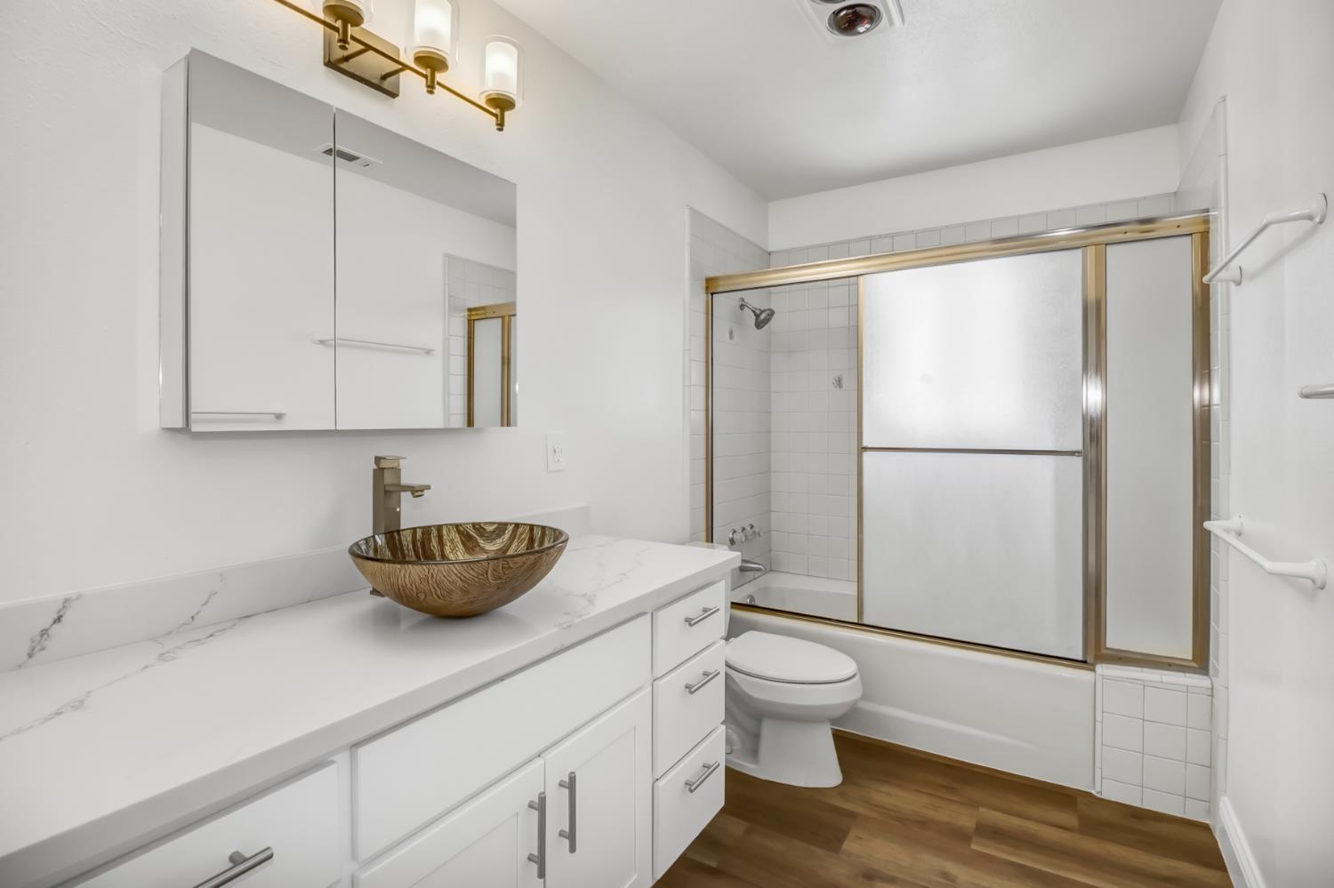 Detail Gallery Image 36 of 82 For 10376 Spiva Rd, Sacramento,  CA 95829 - 4 Beds | 2 Baths