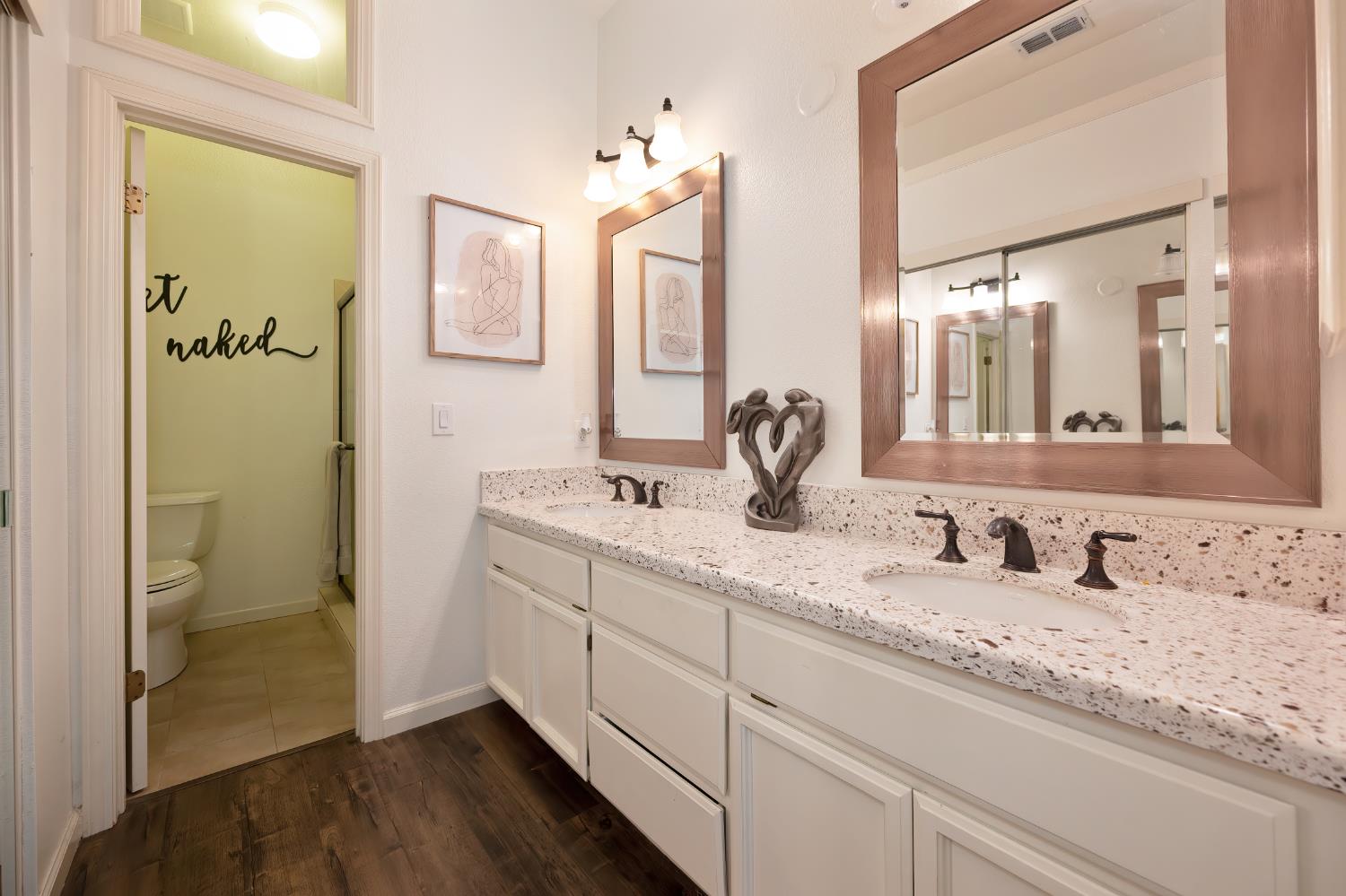 Detail Gallery Image 14 of 29 For 15205 Medella Cir, Sloughhouse,  CA 95683 - 3 Beds | 2 Baths