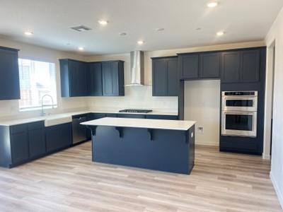 Detail Gallery Image 3 of 9 For 1514 Crowder Way, Plumas Lake,  CA 95961 - 4 Beds | 2 Baths