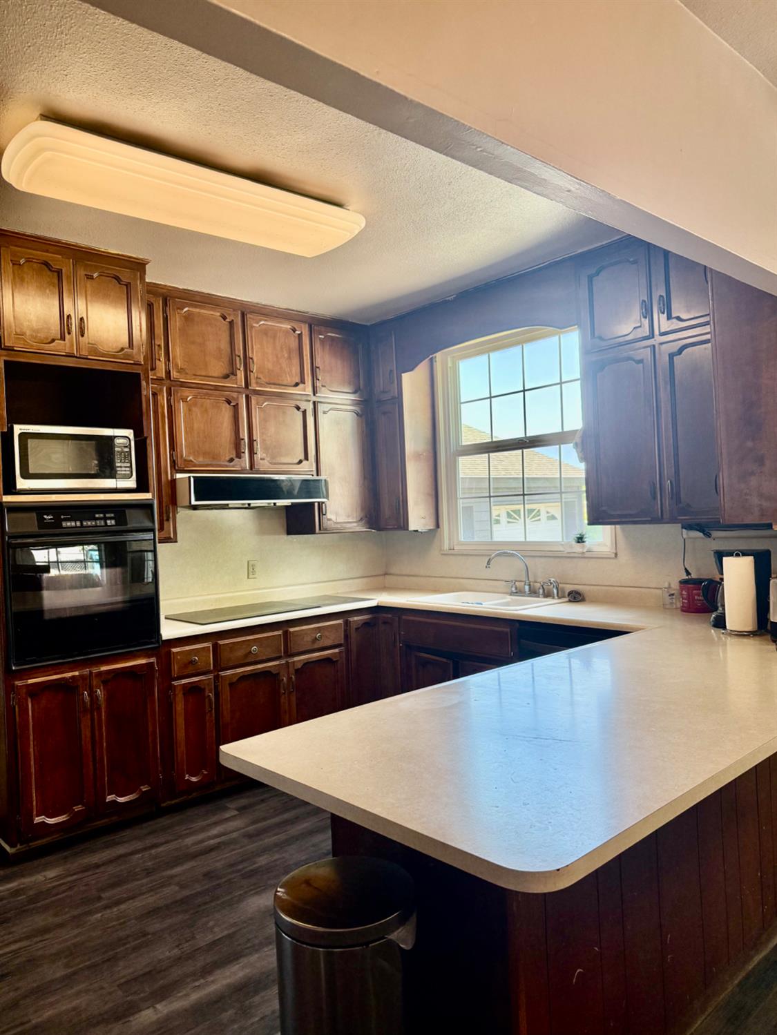 Detail Gallery Image 8 of 33 For 1244 Acacia Ave, Sutter,  CA 95982 - 3 Beds | 2 Baths