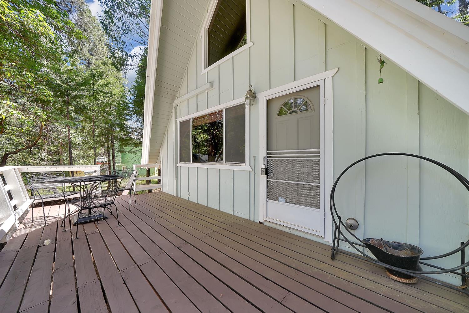 Detail Gallery Image 4 of 40 For 26916 Silver Dr, Pioneer,  CA 95666 - 2 Beds | 1 Baths