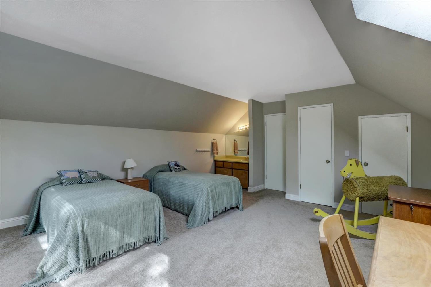 Detail Gallery Image 48 of 98 For 13480 Red Dog Rd, Nevada City,  CA 95959 - 3 Beds | 2/1 Baths