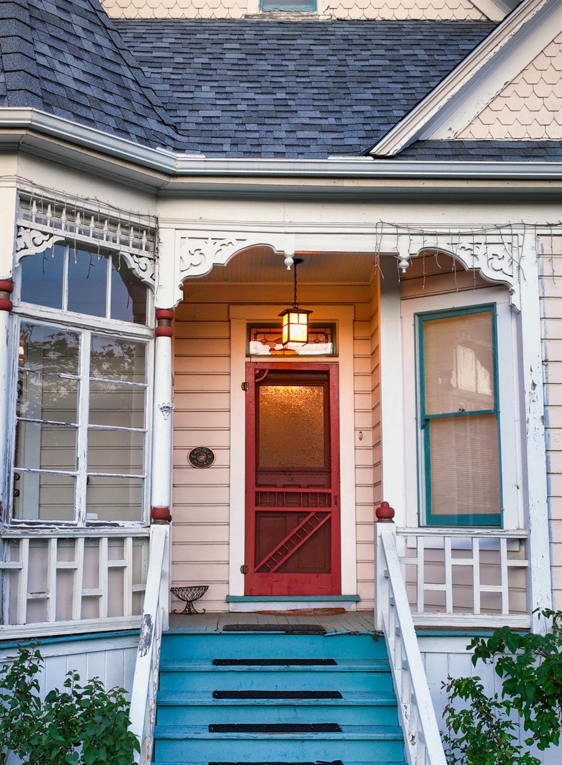 Detail Gallery Image 2 of 64 For 315 Pleasant St, Grass Valley,  CA 95945 - 3 Beds | 2/1 Baths