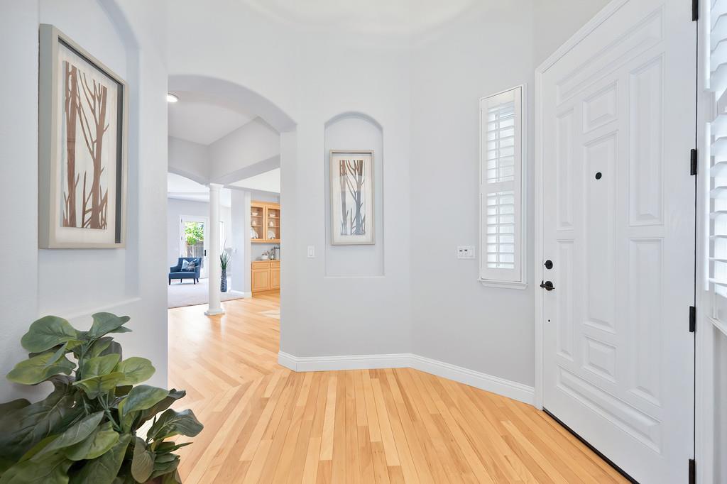 Detail Gallery Image 7 of 58 For 1881 Swinton Dr, Folsom,  CA 95630 - 3 Beds | 3 Baths