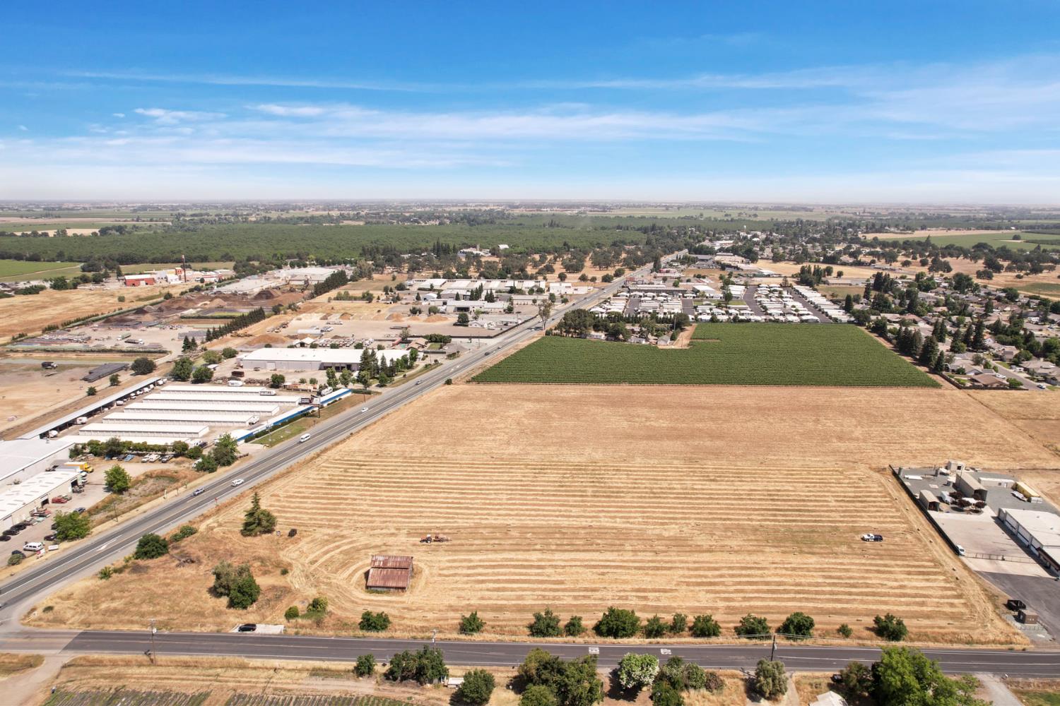 Detail Gallery Image 17 of 26 For 18020 N Highway 88, Lockeford,  CA 95237 - – Beds | – Baths