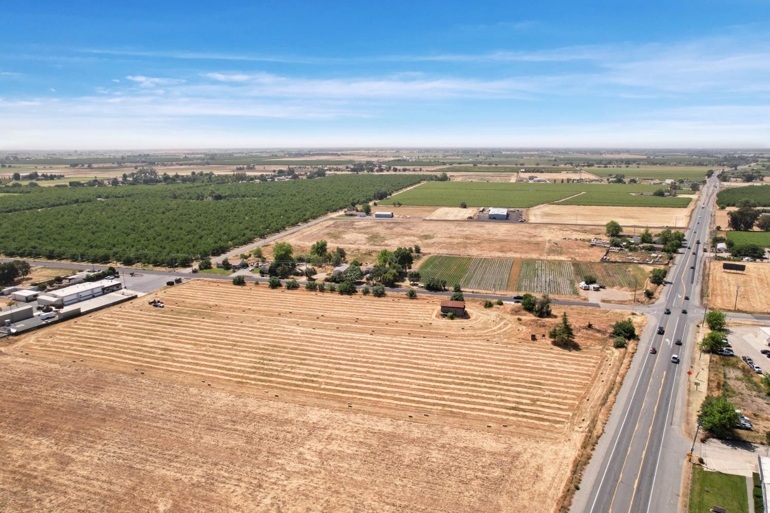 Detail Gallery Image 8 of 26 For 18020 N Highway 88, Lockeford,  CA 95237 - – Beds | – Baths