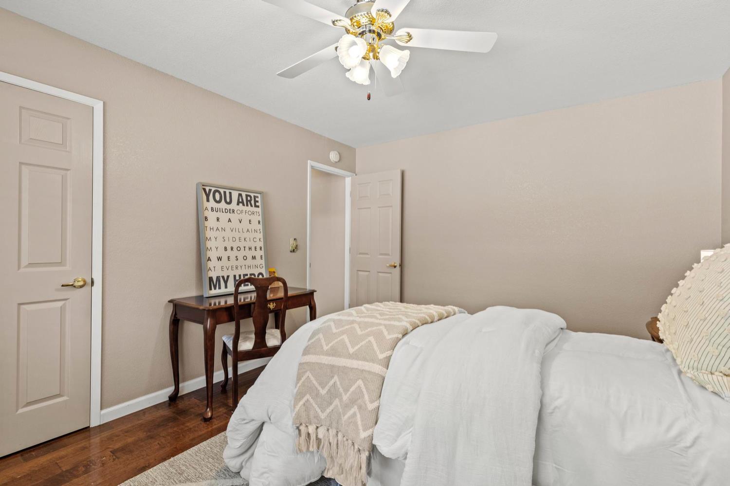 Detail Gallery Image 32 of 63 For 5419 Royal Oaks Dr, Oroville,  CA 95966 - 4 Beds | 2/1 Baths