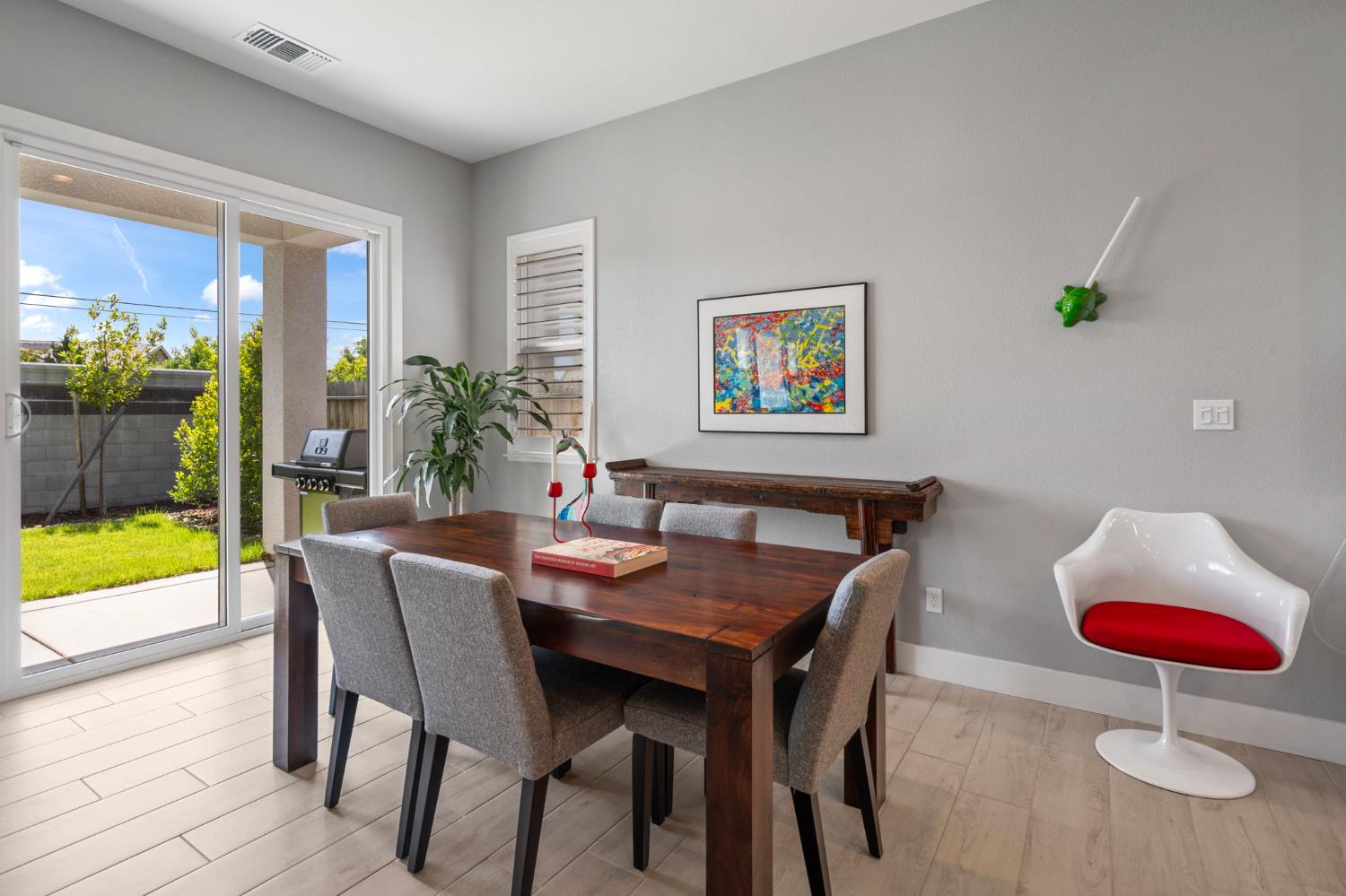Detail Gallery Image 25 of 38 For 2406 Tribeca Ave, Manteca,  CA 95337 - 3 Beds | 2 Baths