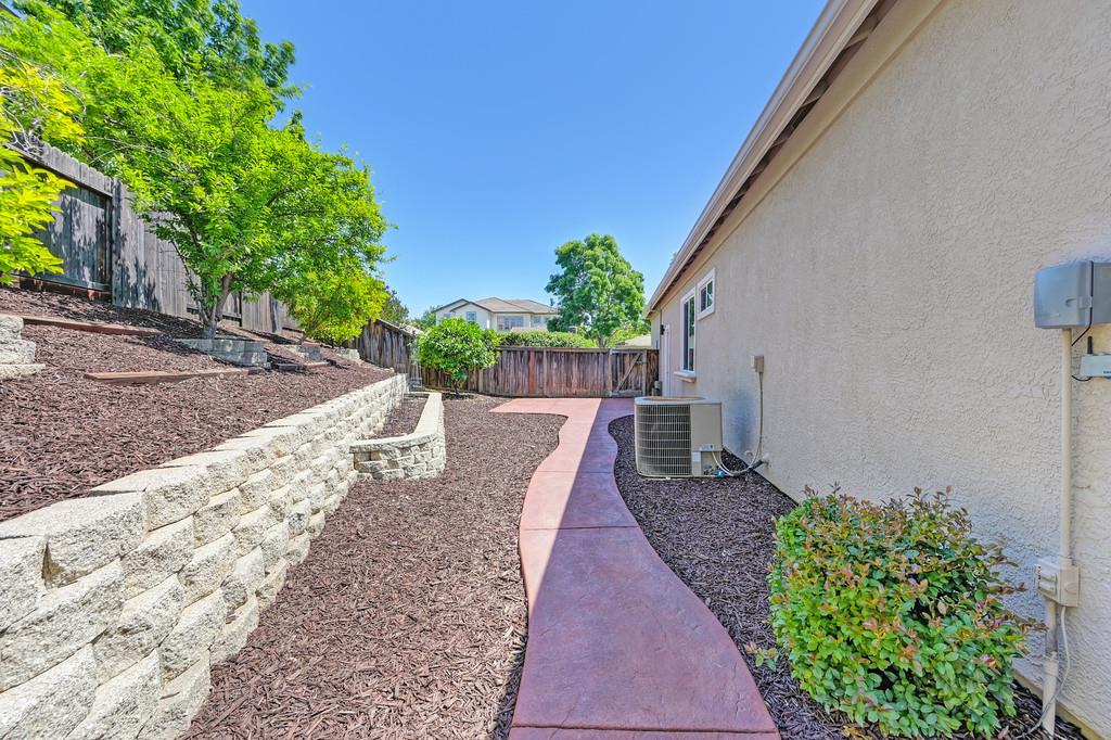 Detail Gallery Image 56 of 58 For 1881 Swinton Dr, Folsom,  CA 95630 - 3 Beds | 3 Baths