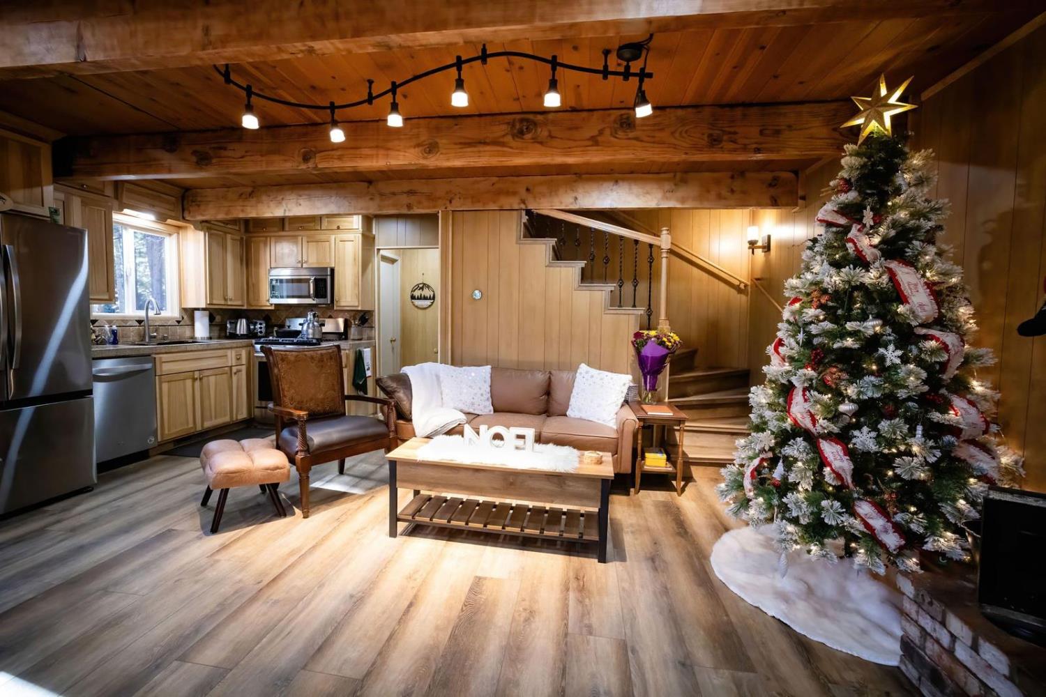 Detail Gallery Image 9 of 29 For 29480 Alpine, Cold Springs,  CA 95335 - 4 Beds | 3 Baths