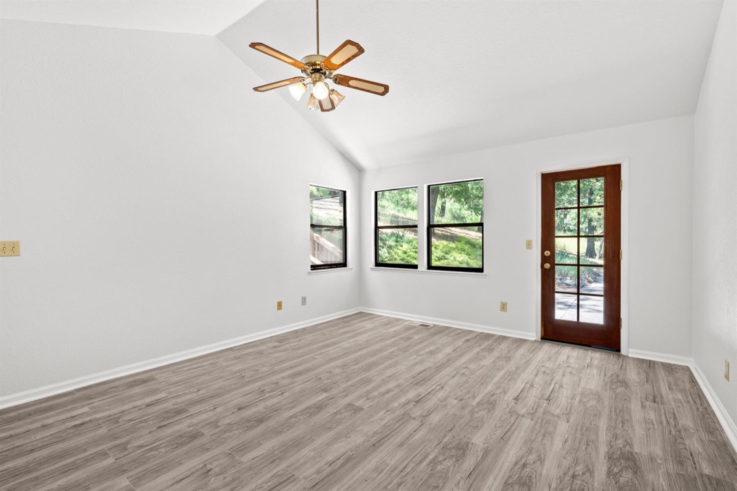Blackberry Lane, Meadow Vista, California image 21