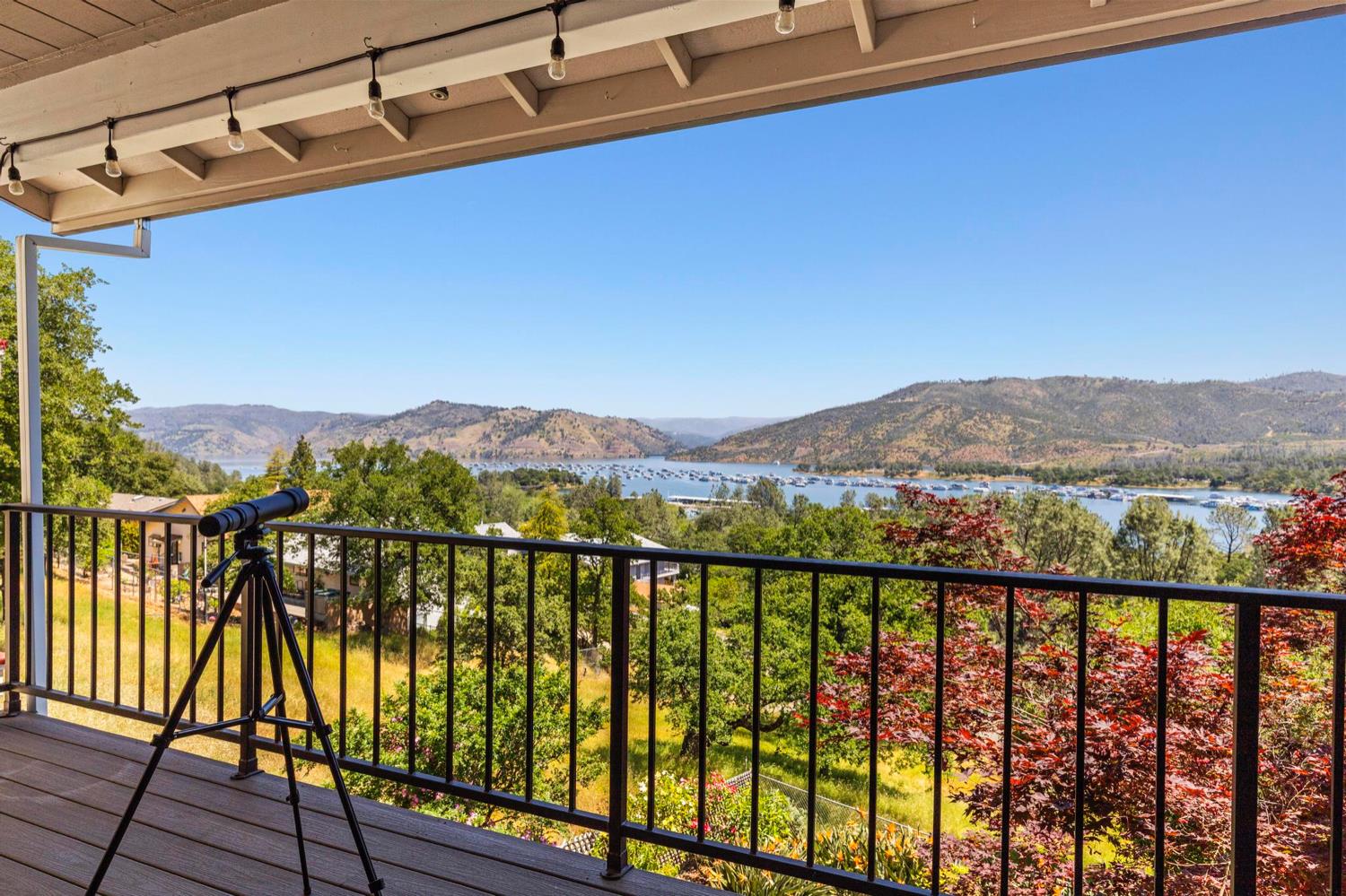Detail Gallery Image 24 of 63 For 5419 Royal Oaks Dr, Oroville,  CA 95966 - 4 Beds | 2/1 Baths