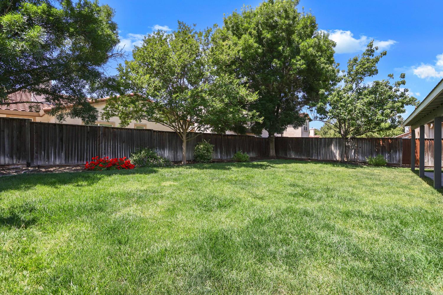 Detail Gallery Image 37 of 39 For 4275 Tropaz Ln, Tracy,  CA 95377 - 3 Beds | 2/1 Baths