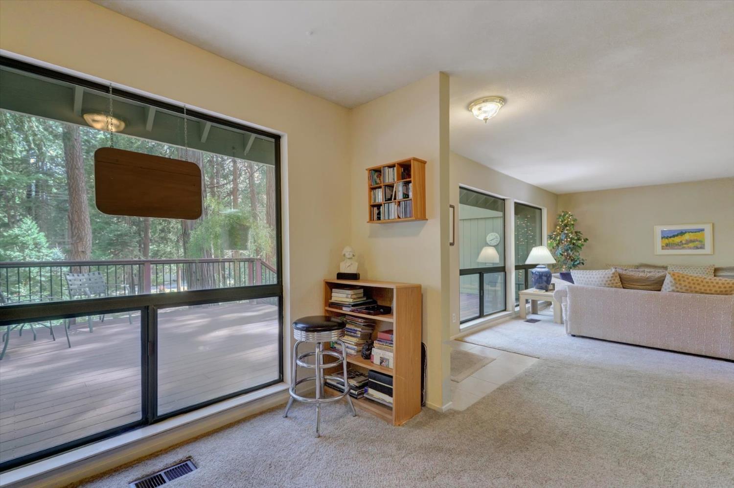 Detail Gallery Image 38 of 98 For 13480 Red Dog Rd, Nevada City,  CA 95959 - 3 Beds | 2/1 Baths