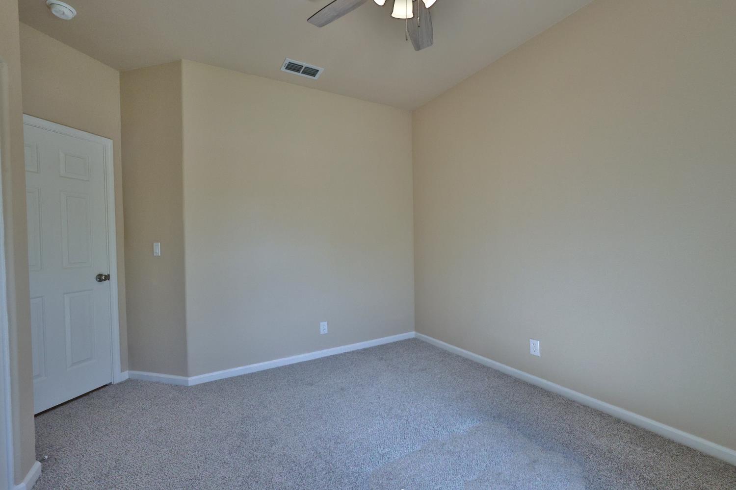 Detail Gallery Image 24 of 48 For 1575 Larkflower Way, Lincoln,  CA 95648 - 3 Beds | 2 Baths