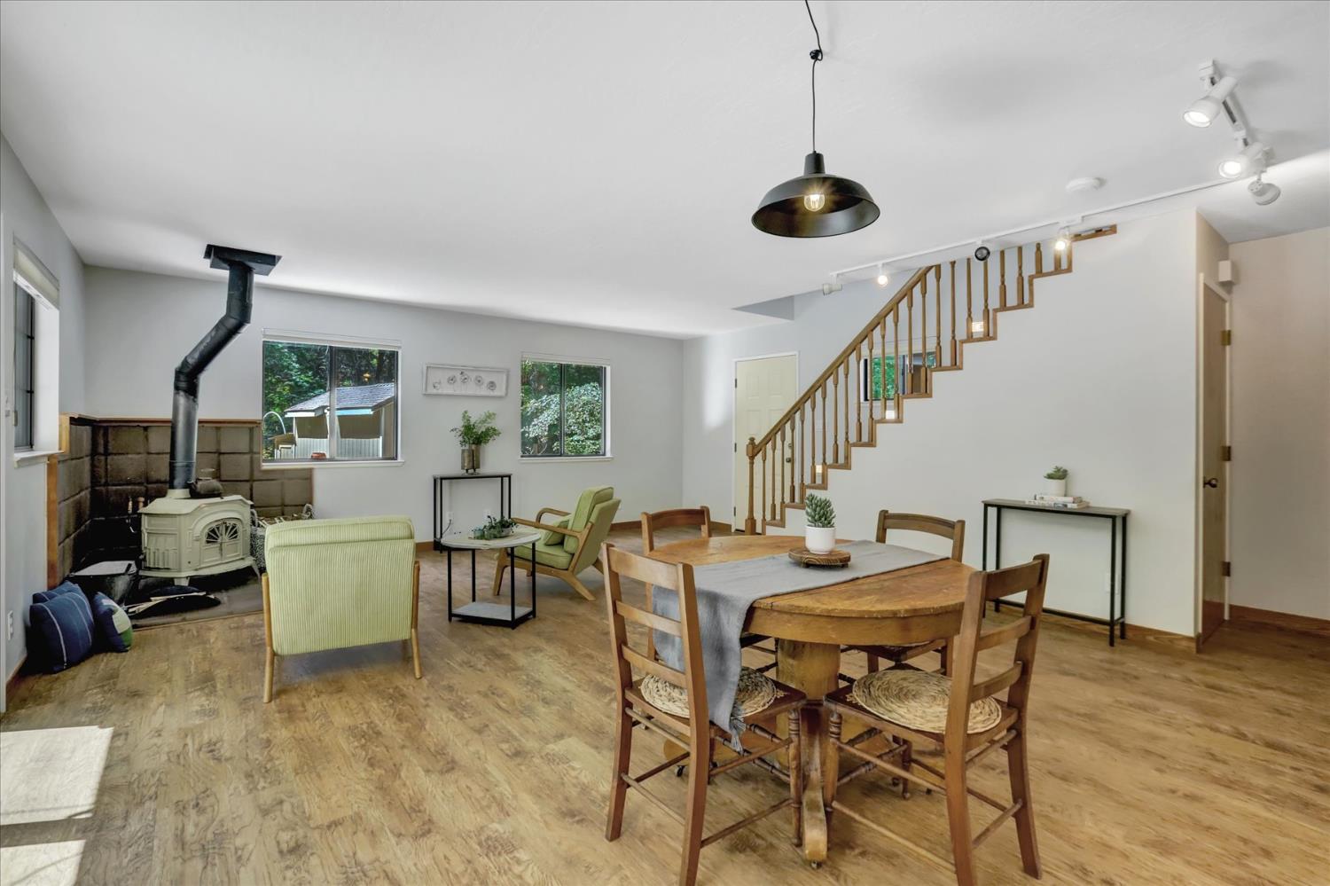 Detail Gallery Image 10 of 90 For 12569 Pasquale Rd, Nevada City,  CA 95959 - 2 Beds | 2 Baths
