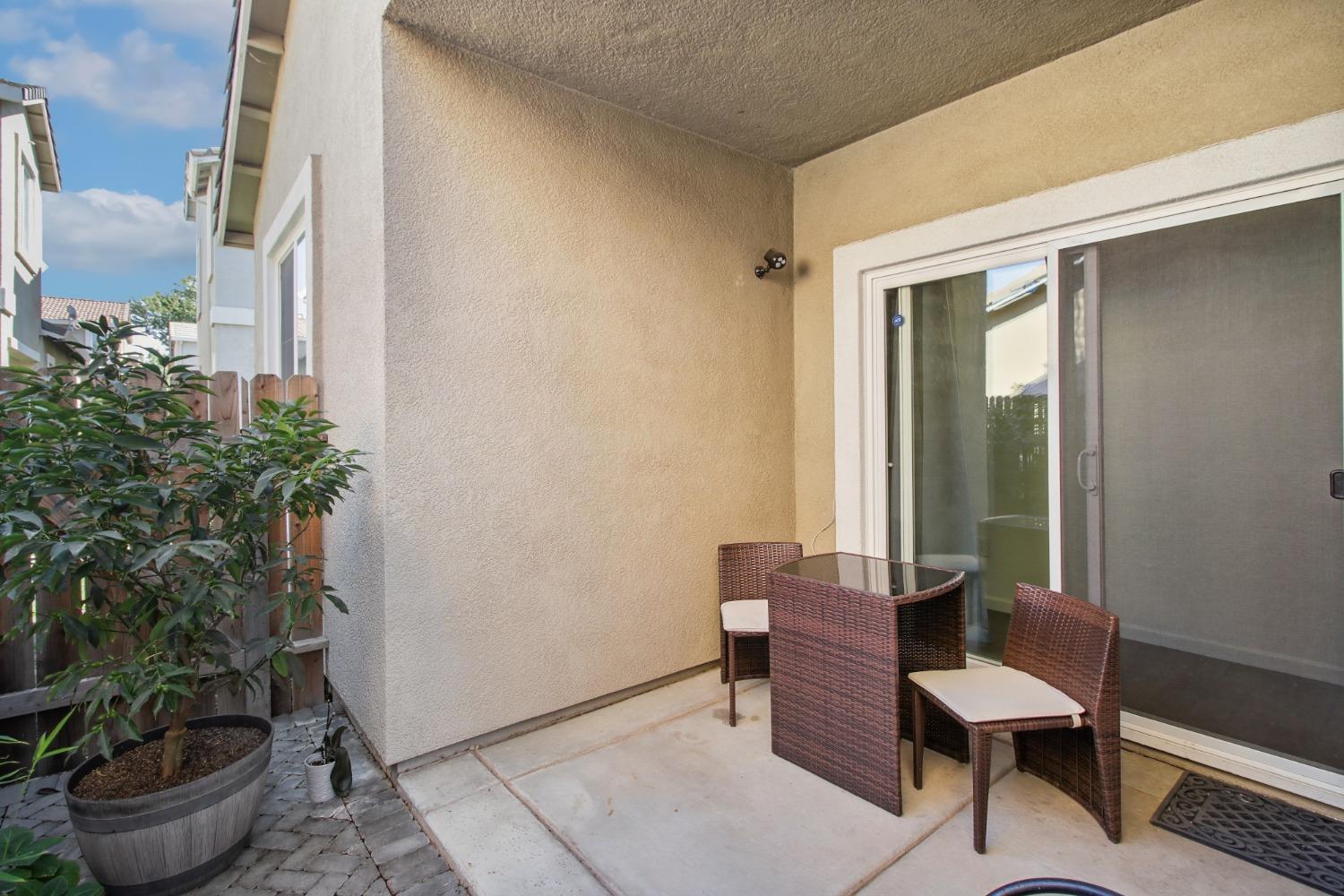 Detail Gallery Image 20 of 23 For 3622 Sardinia Island Way, Sacramento,  CA 95834 - 3 Beds | 3 Baths