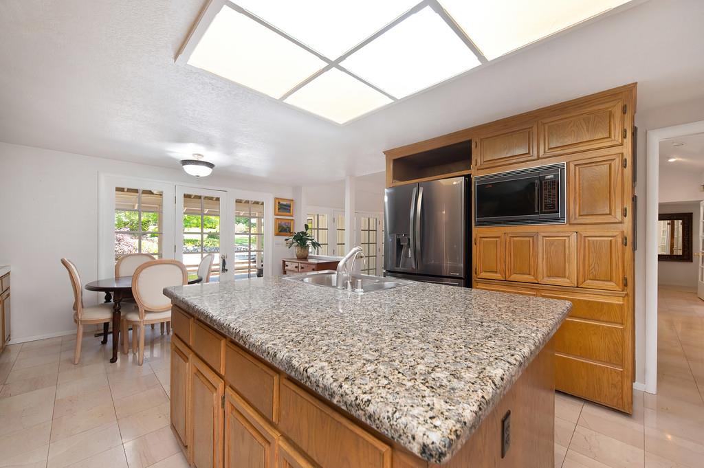 Detail Gallery Image 13 of 68 For 6435 Fern Leaf Dr, Granite Bay,  CA 95746 - 4 Beds | 3 Baths