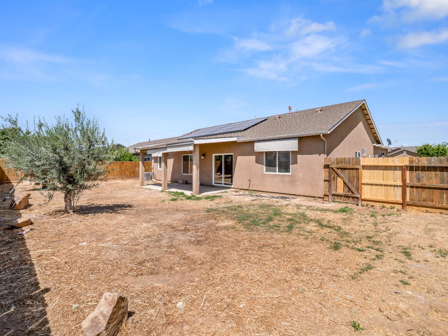 Detail Gallery Image 29 of 34 For 1585 Dallas St, Dinuba,  CA 93618 - 4 Beds | 2 Baths