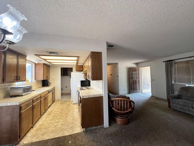 Detail Gallery Image 8 of 44 For 25553 El Vado Dr, Madera,  CA 93638 - 3 Beds | 1/1 Baths