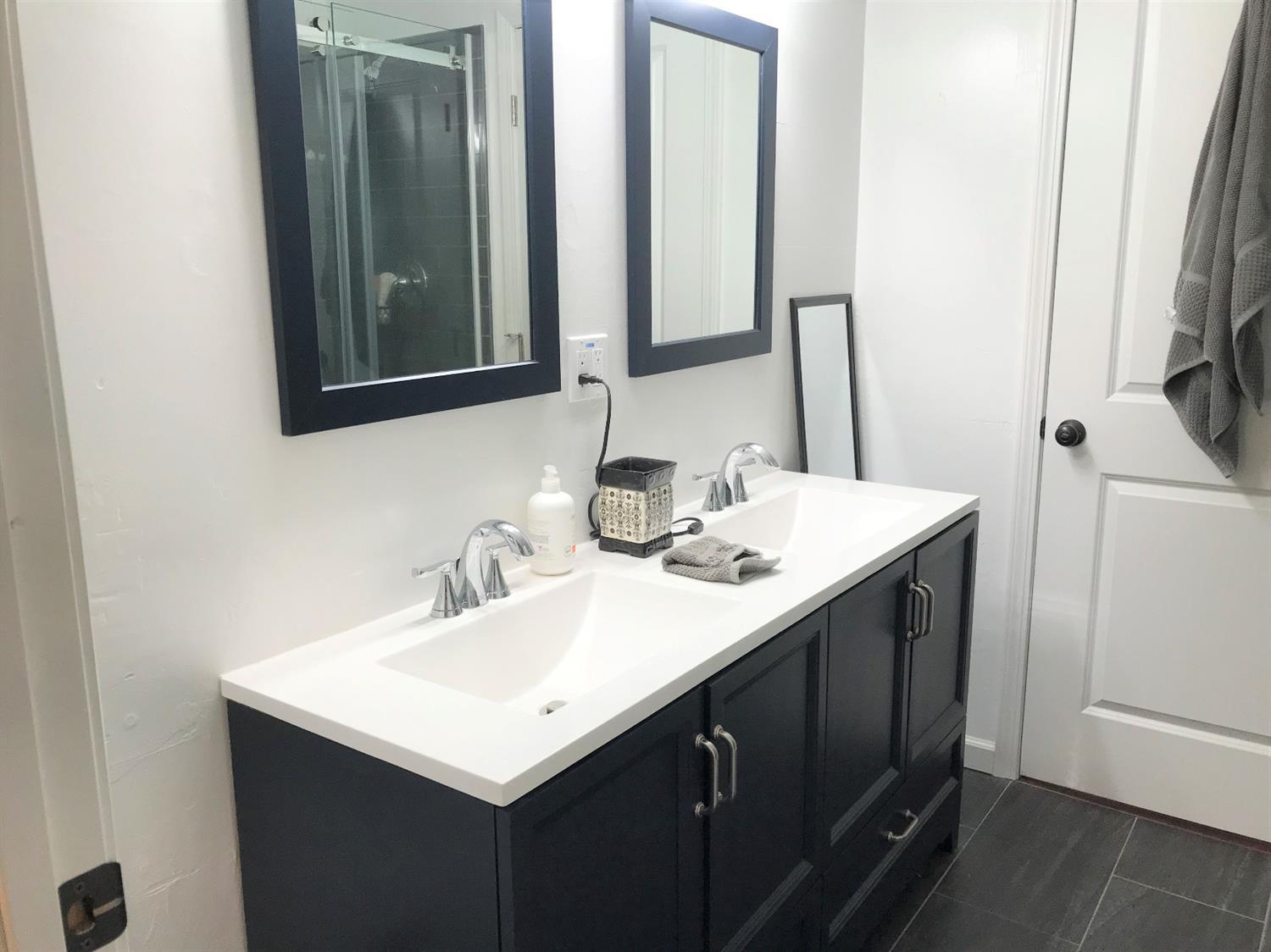 Detail Gallery Image 9 of 17 For 700 Kiley Ave, Yuba City,  CA 95991 - 3 Beds | 2 Baths