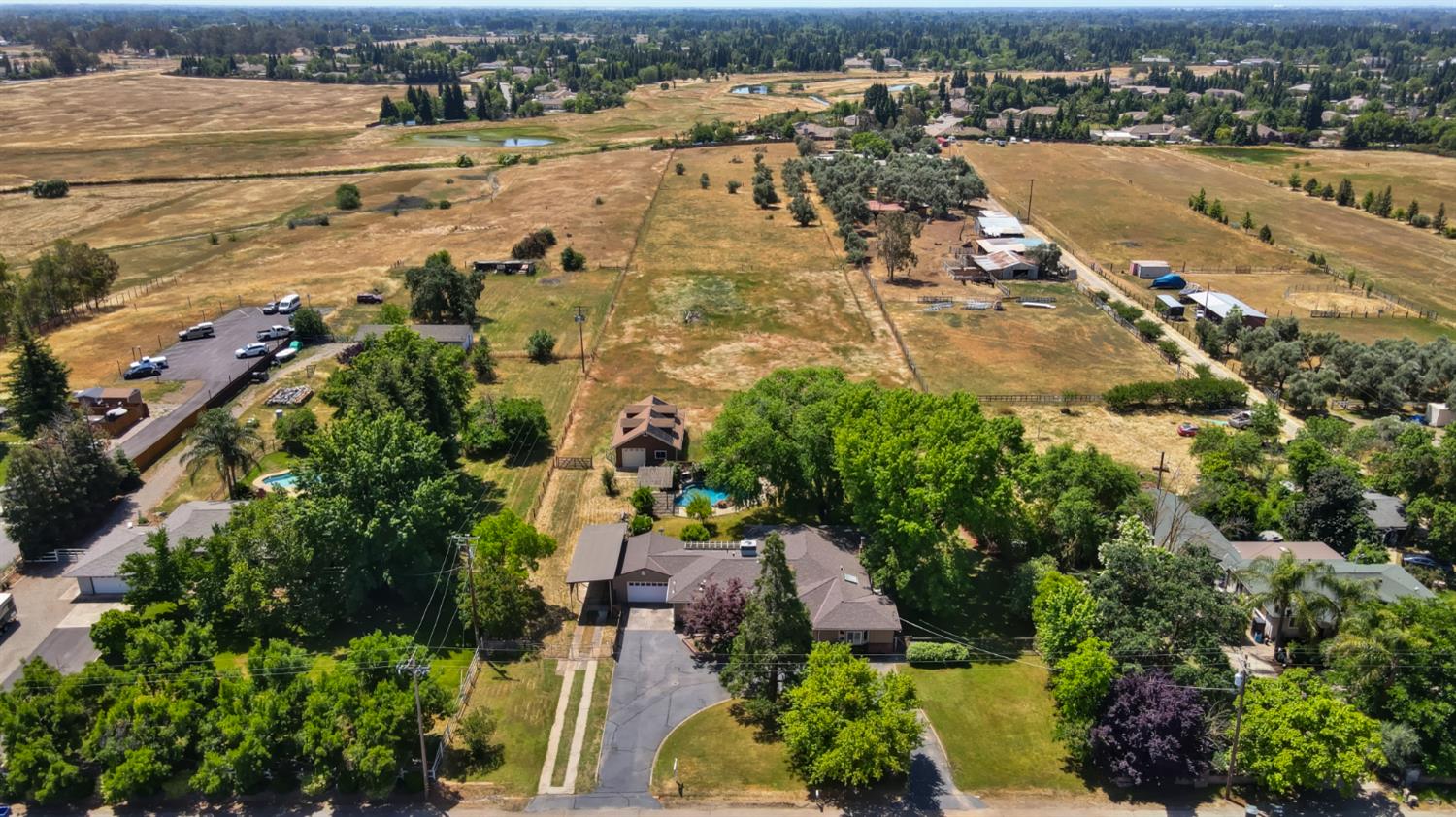 Detail Gallery Image 70 of 82 For 10376 Spiva Rd, Sacramento,  CA 95829 - 4 Beds | 2 Baths