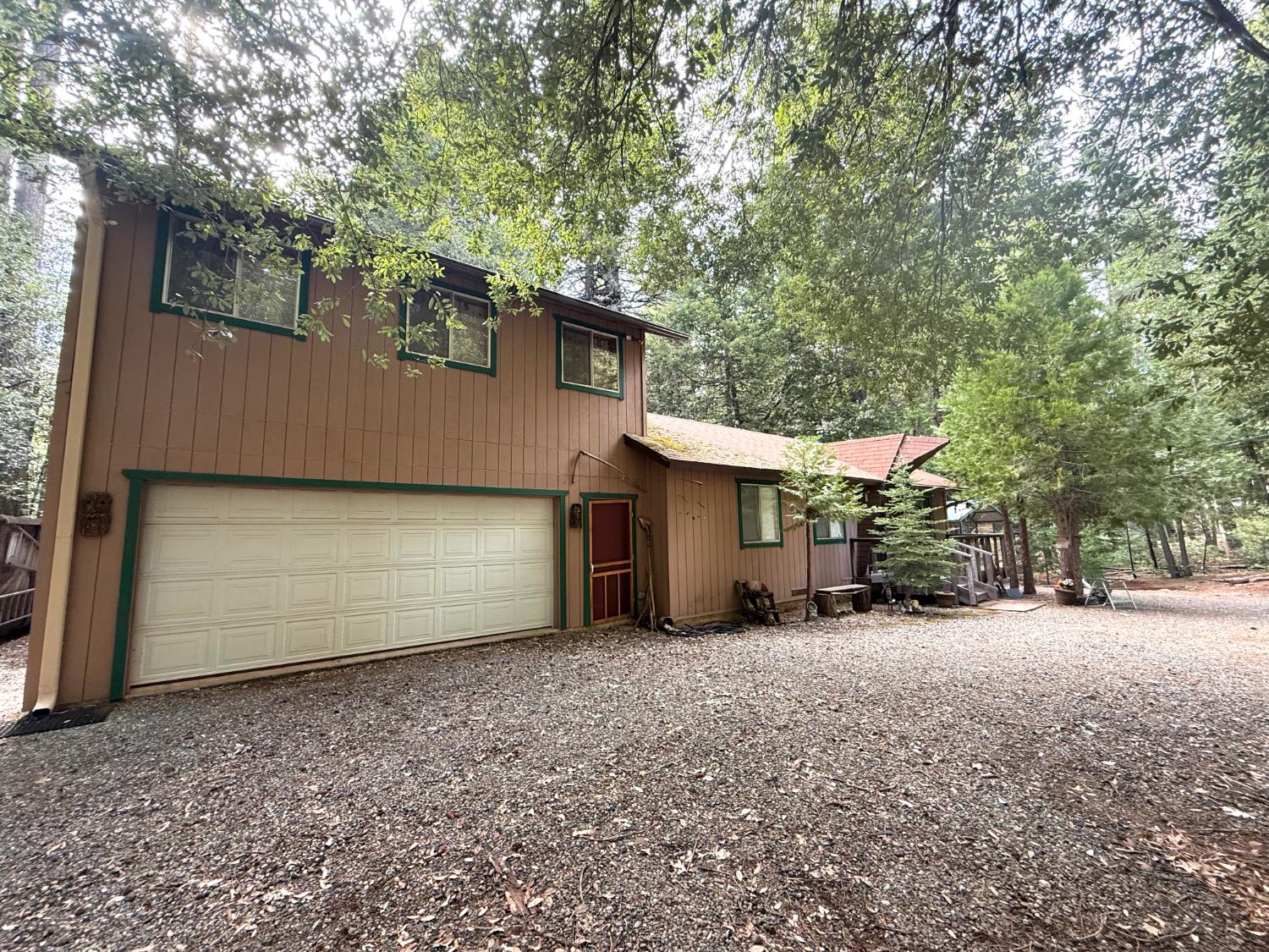 Detail Gallery Image 3 of 20 For 6251 Merry Way, Clipper Mills,  CA 95930 - 3 Beds | 2 Baths