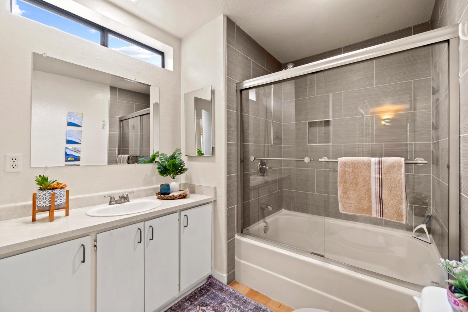 Detail Gallery Image 12 of 41 For 3233 Oriole Way, Placerville,  CA 95667 - 3 Beds | 2 Baths