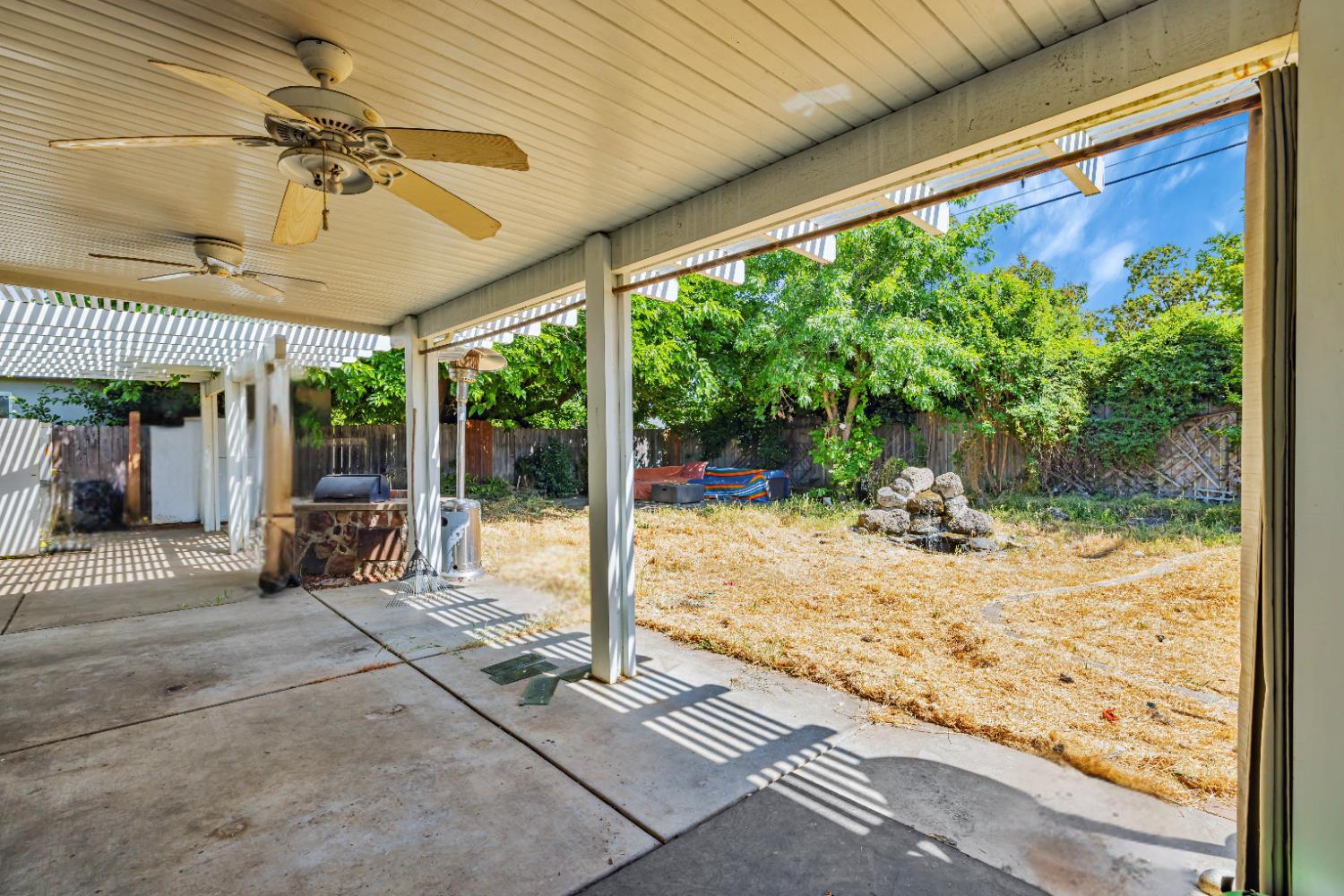 Detail Gallery Image 33 of 42 For 3212 Hurley Way, Sacramento,  CA 95864 - 3 Beds | 1 Baths