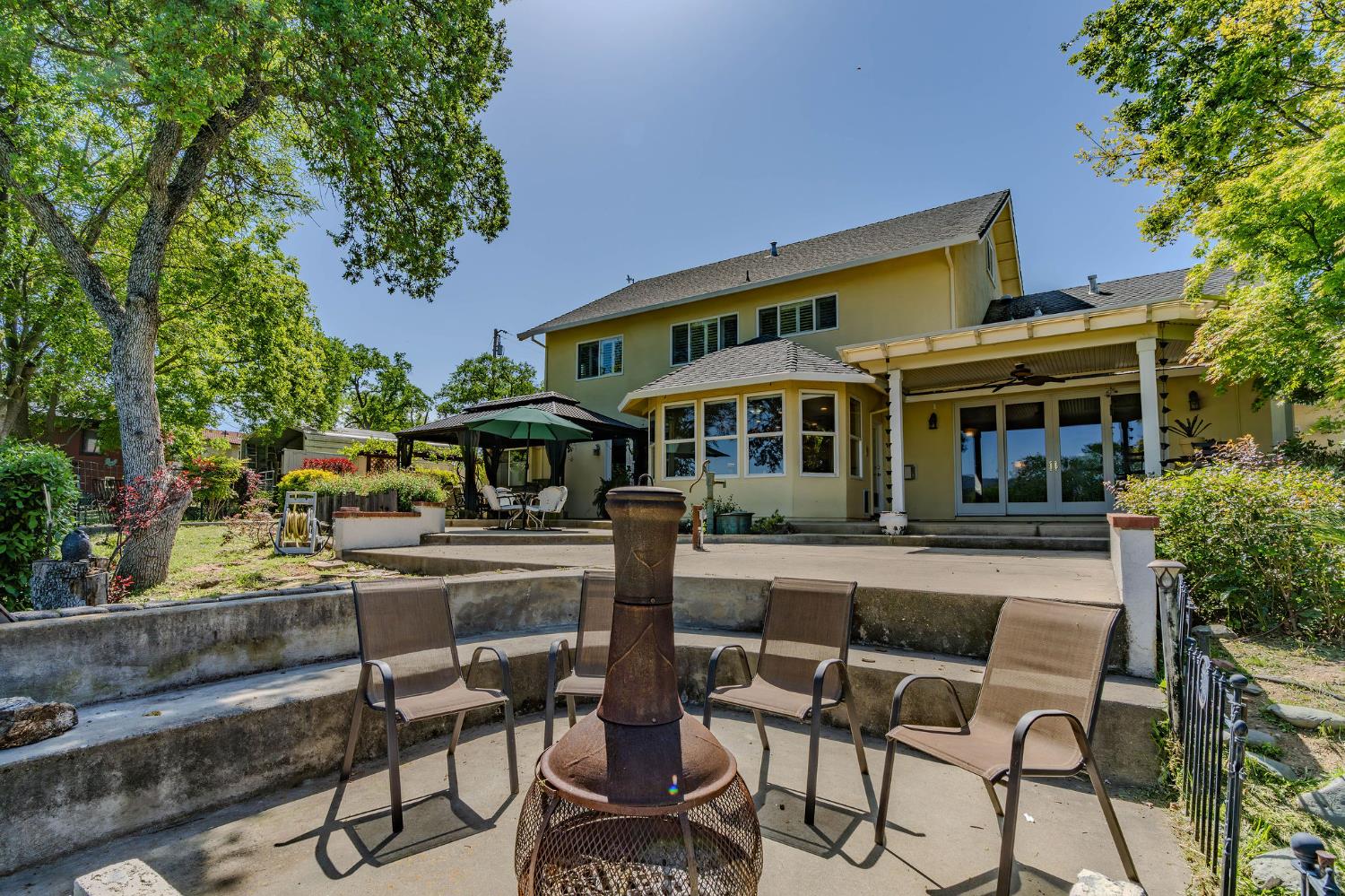Detail Gallery Image 6 of 83 For 5753 Treosti Pl, Valley Springs,  CA 95252 - 5 Beds | 3/1 Baths