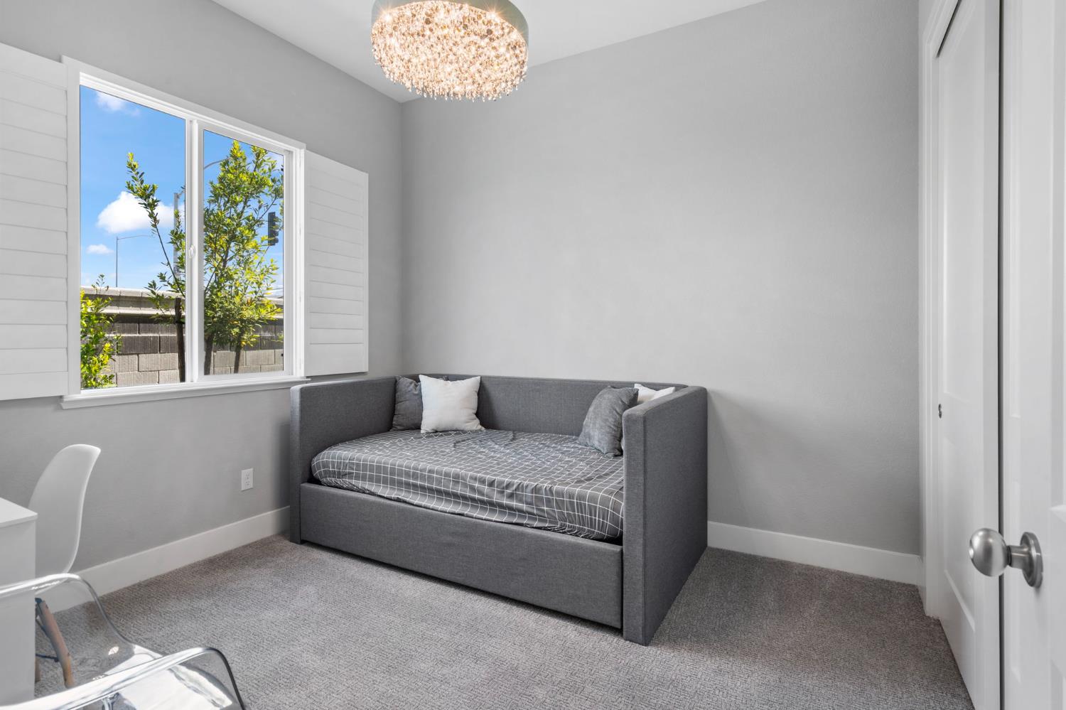 Detail Gallery Image 10 of 38 For 2406 Tribeca Ave, Manteca,  CA 95337 - 3 Beds | 2 Baths